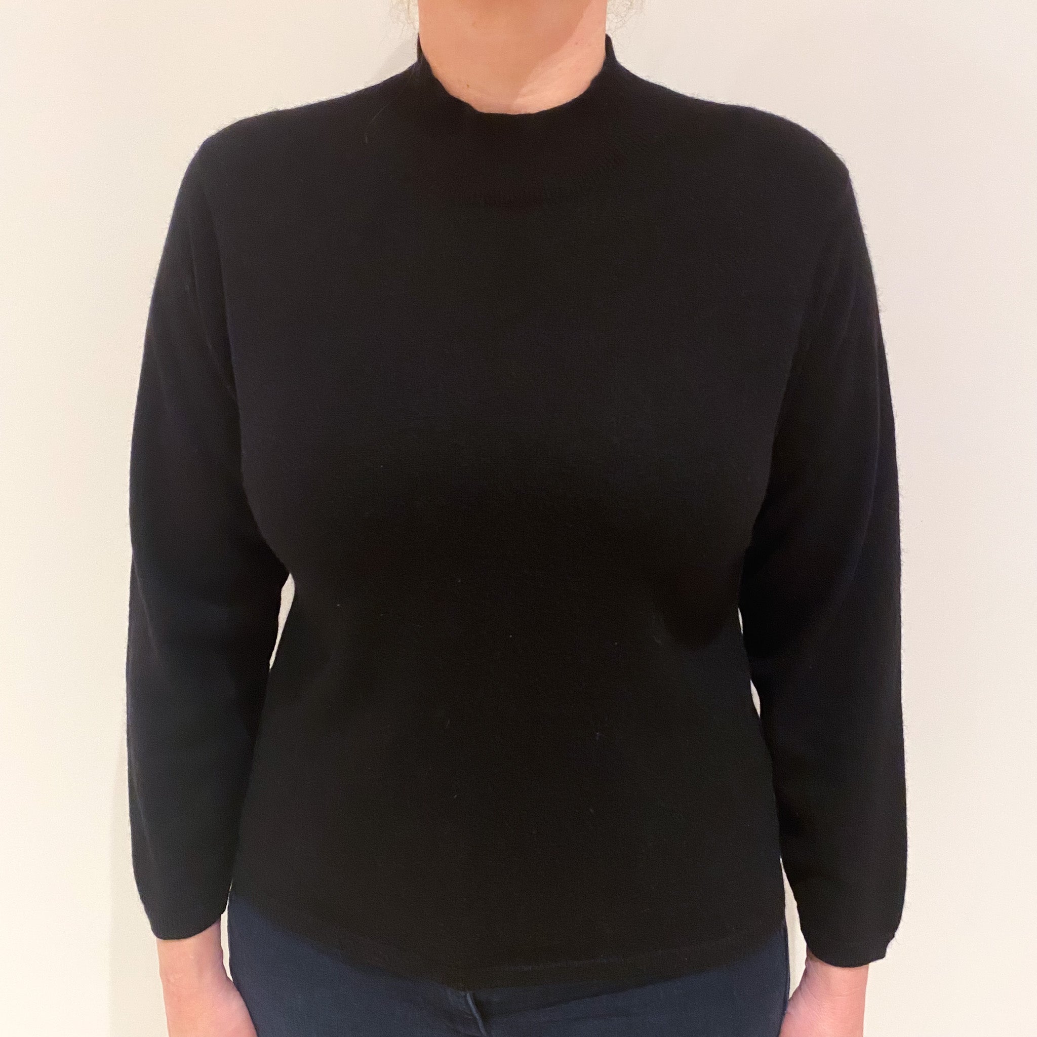 Black Cashmere Turtle Neck Jumper Large