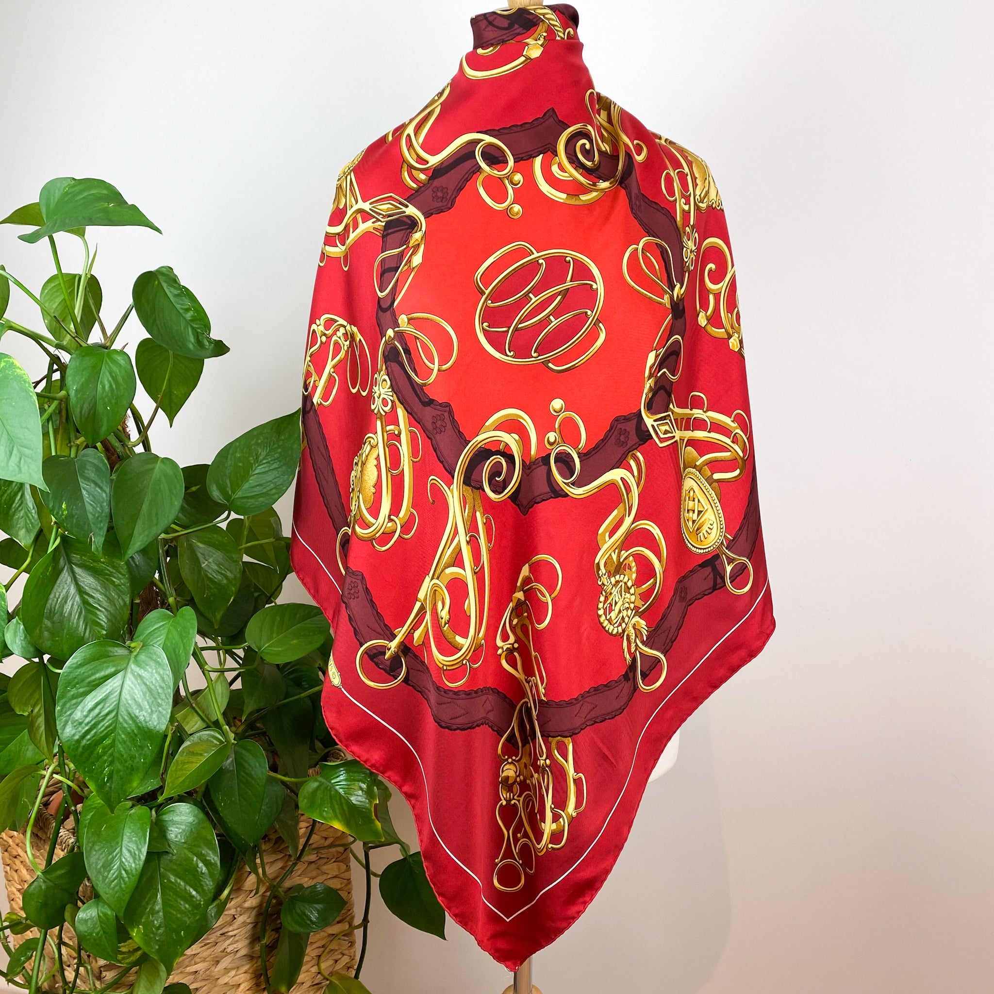 Immaculate Boxed Hermes Selliere Vintage Silk Scarf