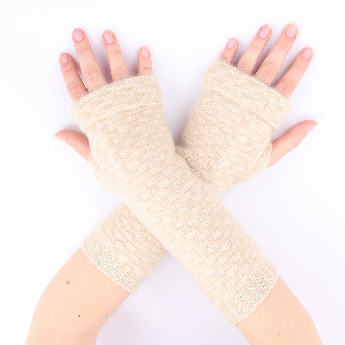 Oatmeal Basket Weave Textured Fingerless Gloves