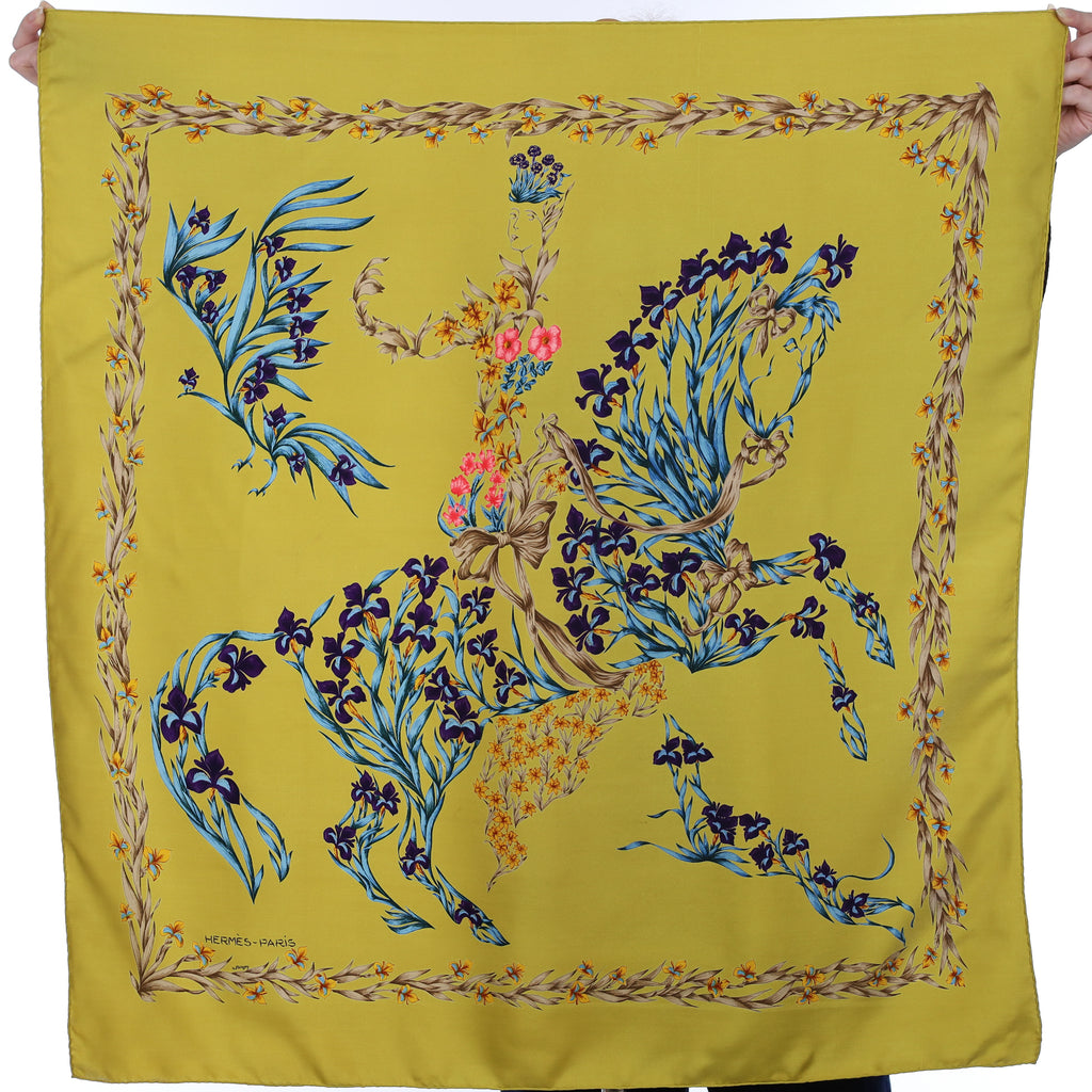 Hermès Cheval Fleuri Silk Scarf