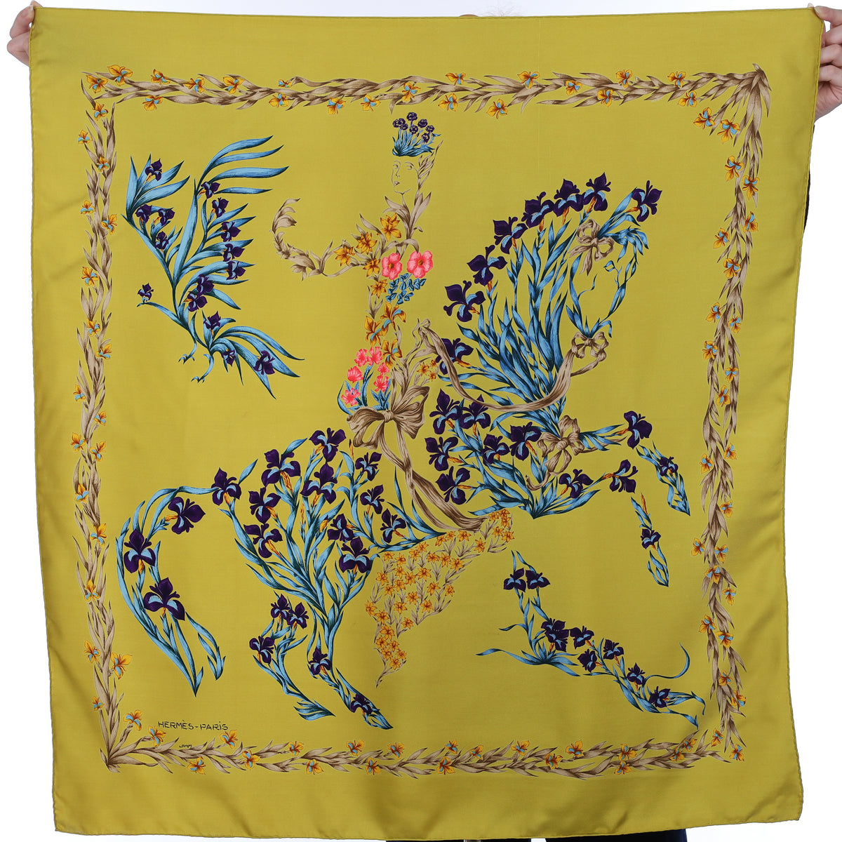 Hermès Cheval Fleuri Silk Scarf