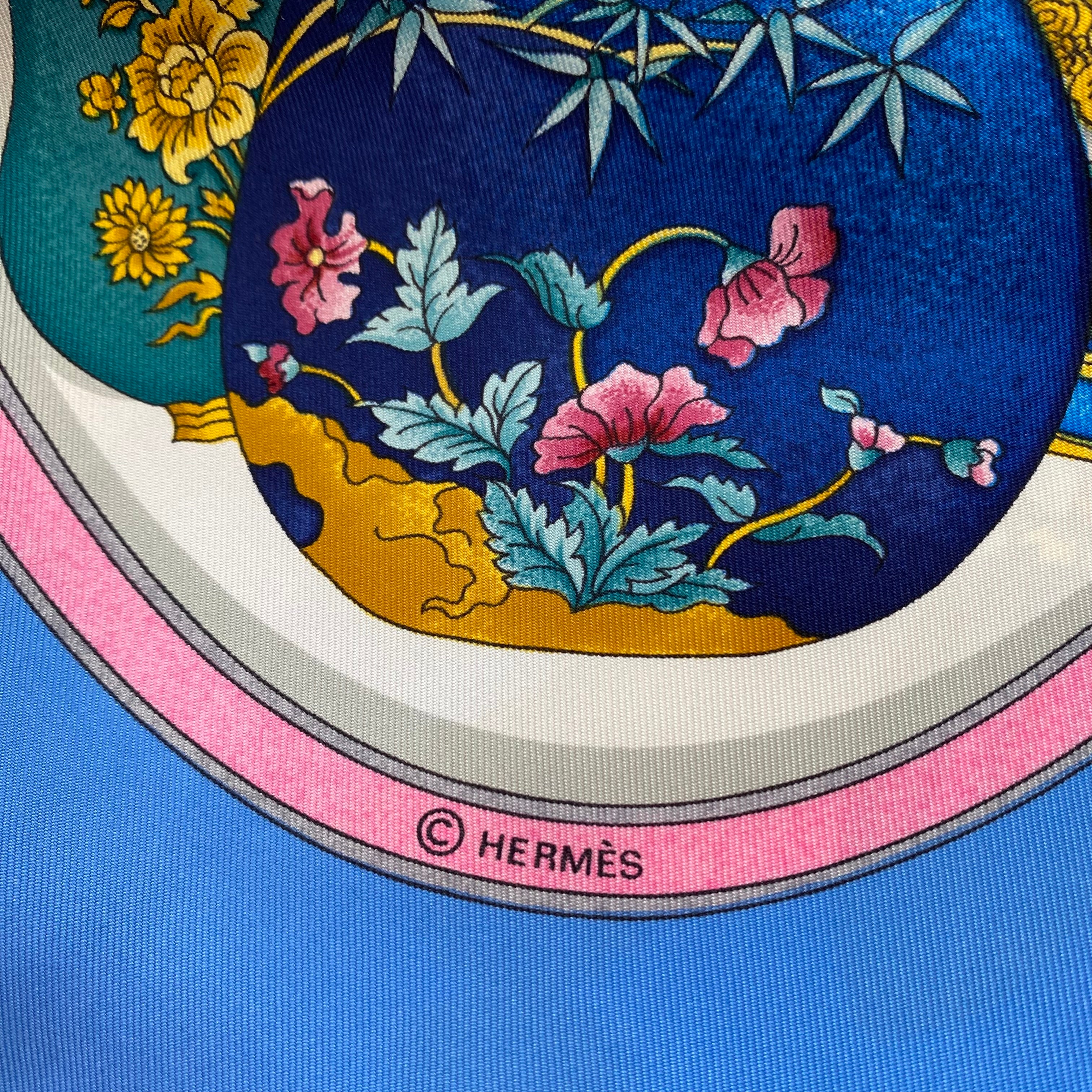 Brand New Boxed Hermès Qu ‘Importe le Flacon Silk Scarf