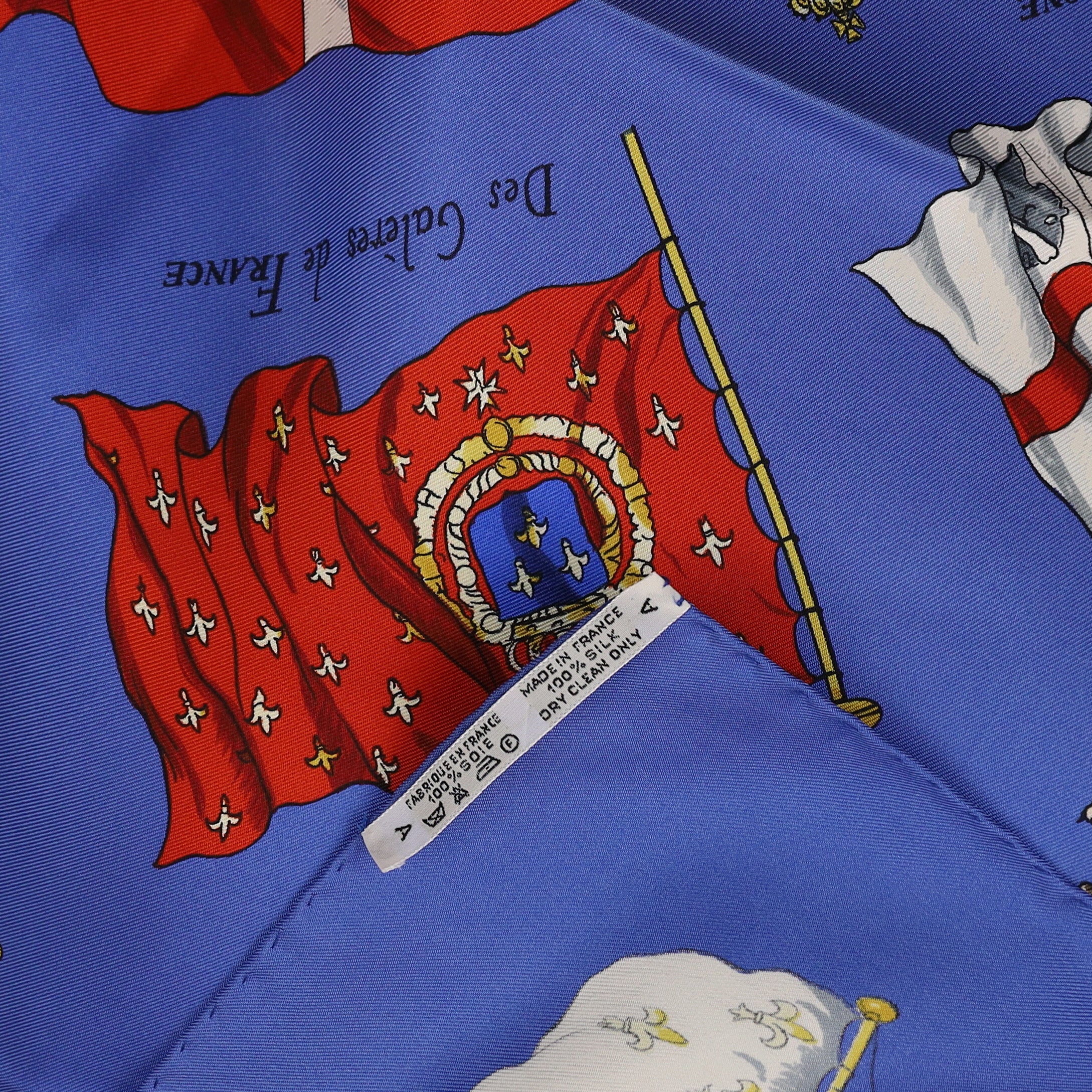 Brand New Boxed Hermès Pavois Silk Scarf