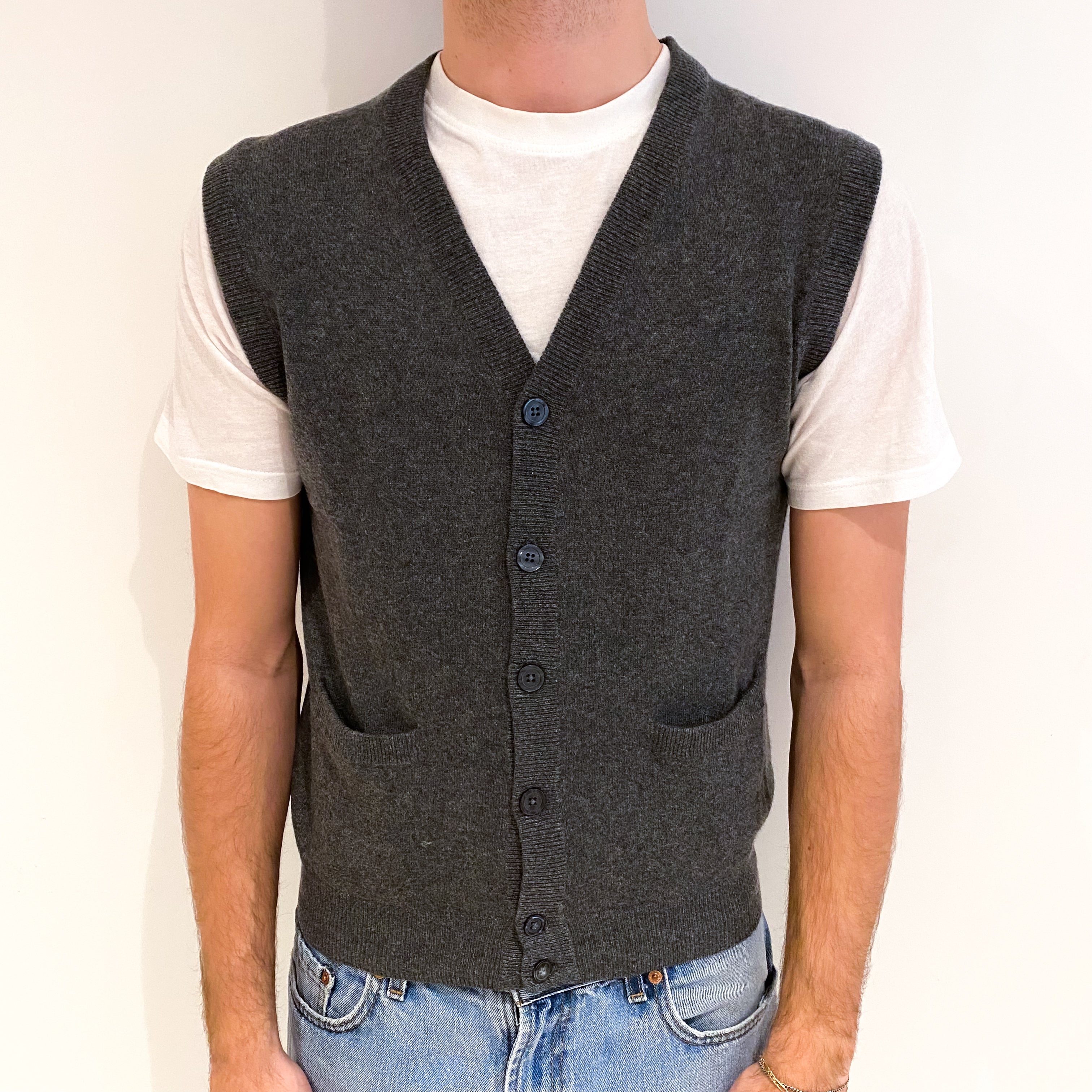 Men's Charcoal Grey Cashmere V Neck Sleeveless Jumper Medium