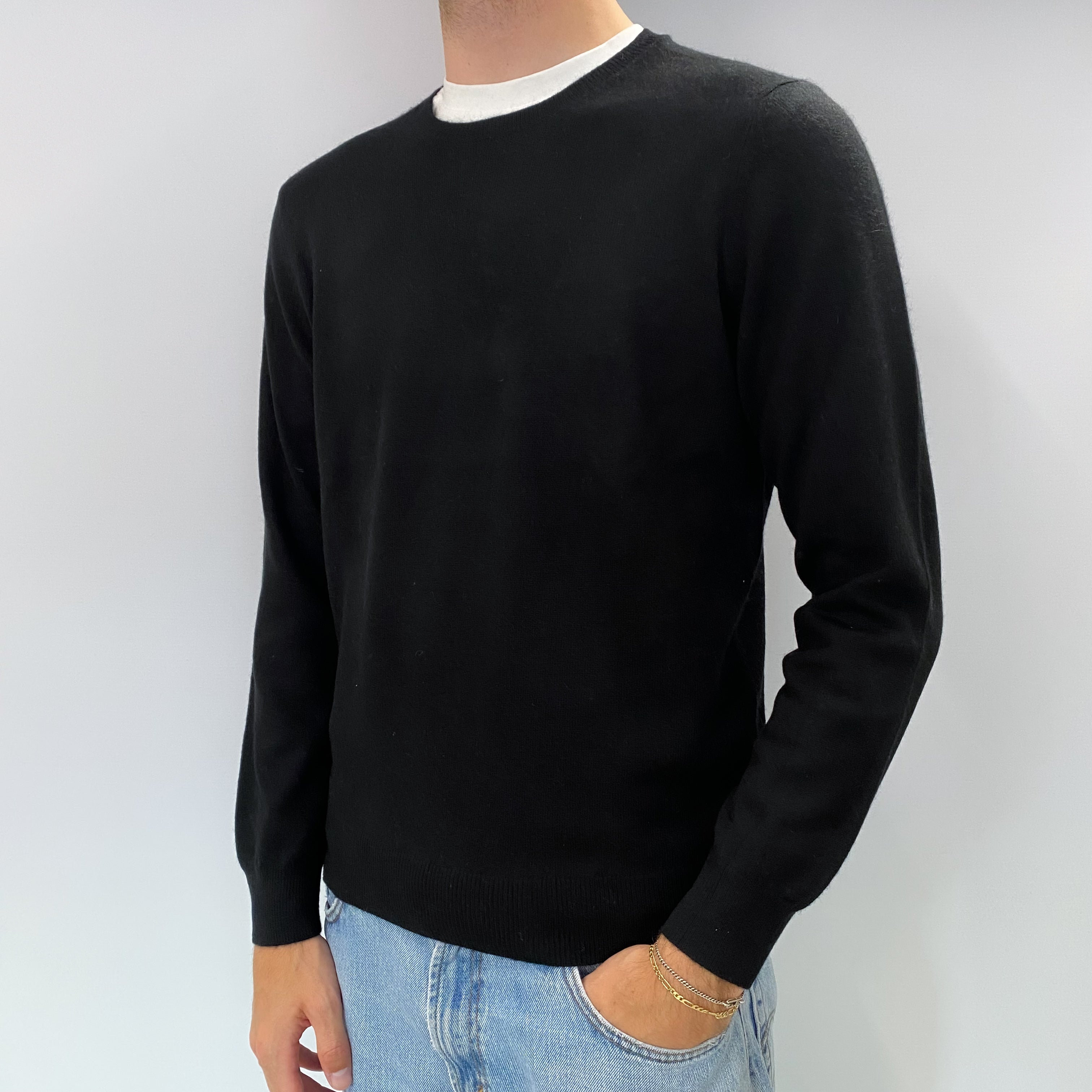 Men's Black Cashmere Crew Neck Jumper Medium