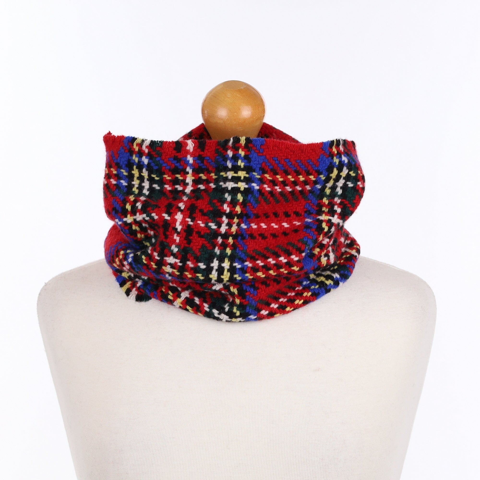 Brand New Scottish Red Tartan Cashmere Snood