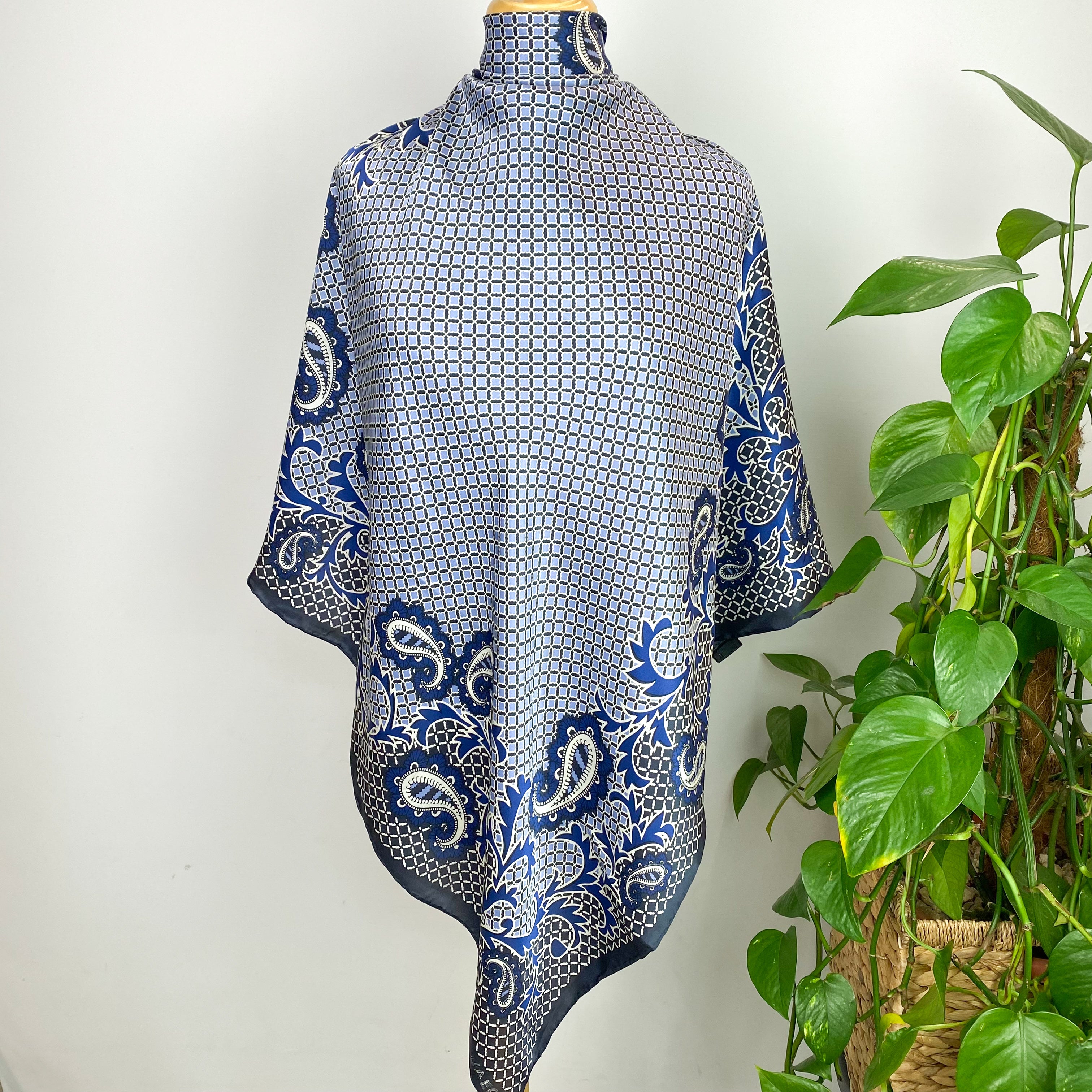 Immaculate Blue Pattern Jaeger Silk Scarf