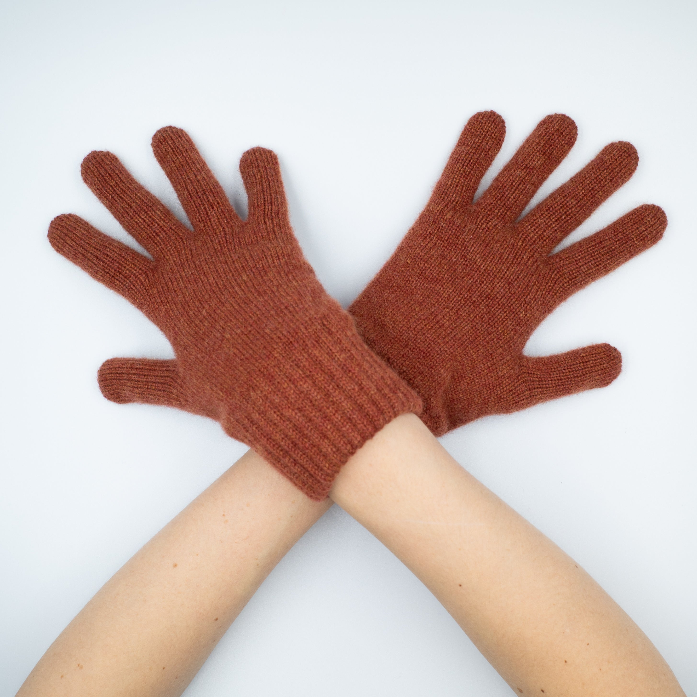 Brand New Scottish Rust Red Gloves