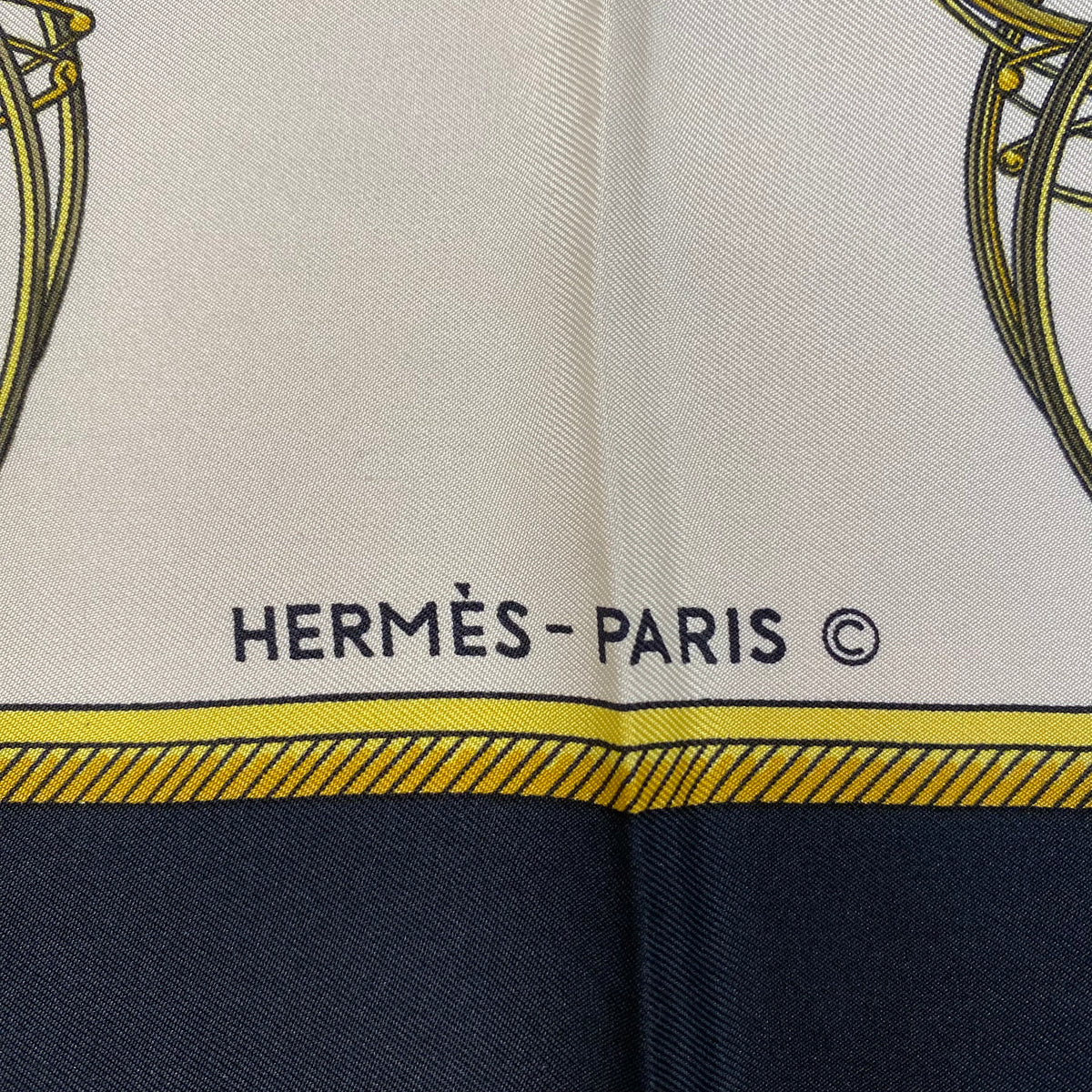 Unworn Hermès Les Voitures a Transformation Silk Scarf