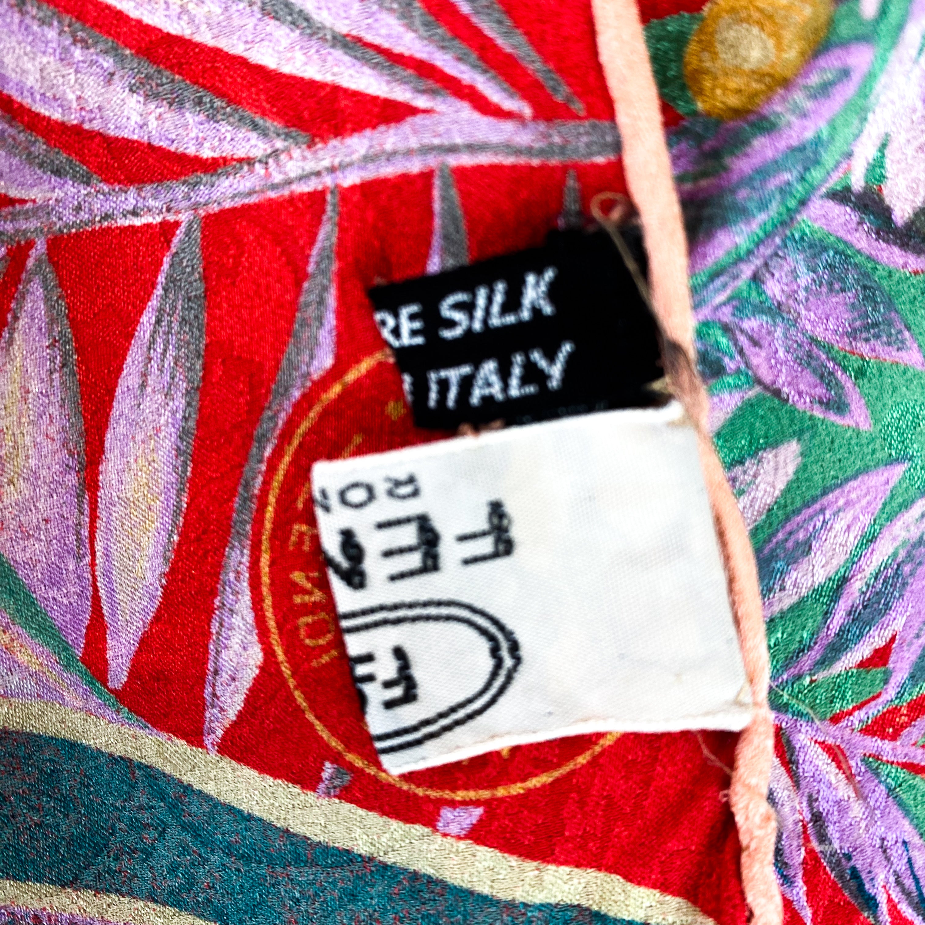 Stunning Fendi Designer Vintage Silk Scarf