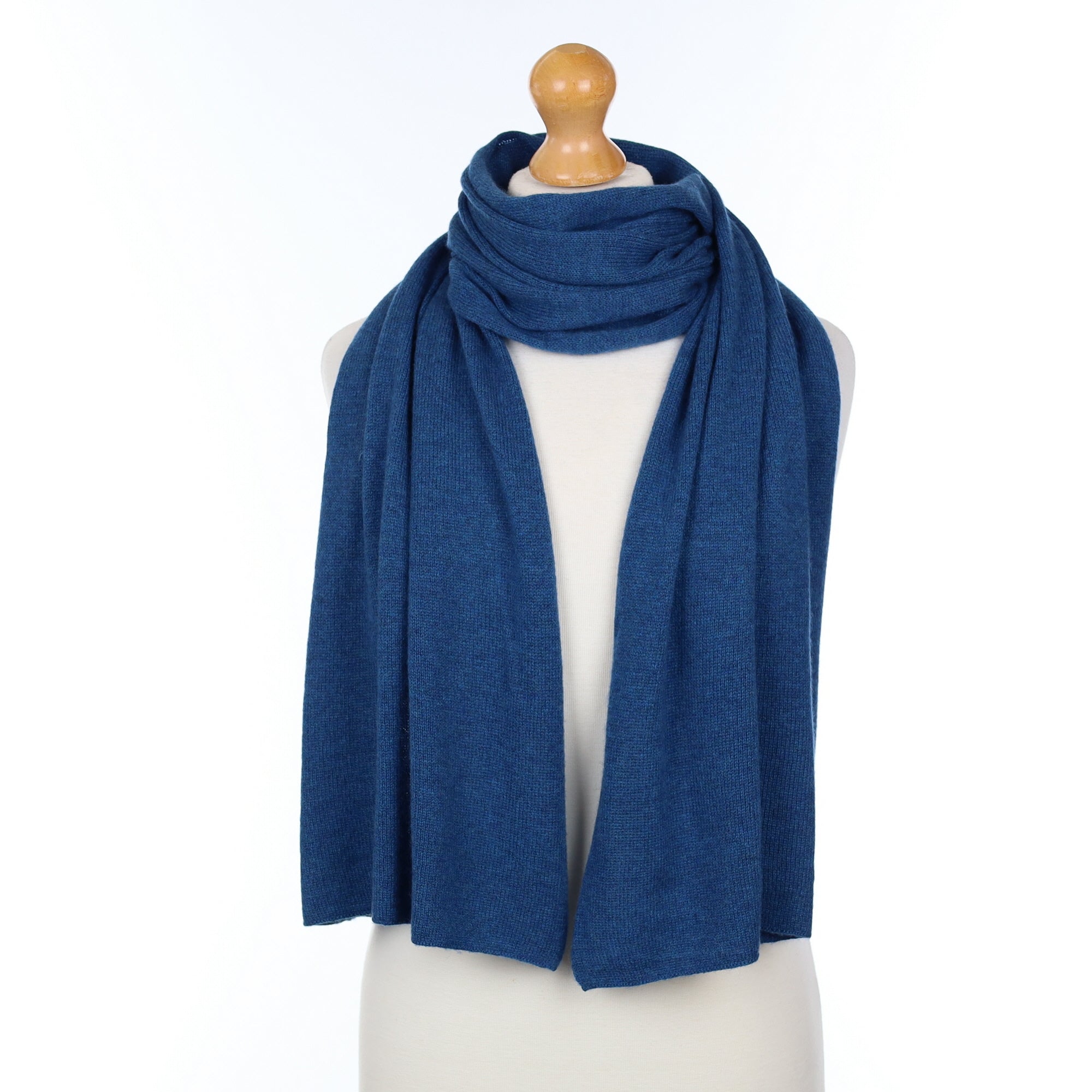 Brand New Scottish Deep Teal Cashmere Knitted Scarf