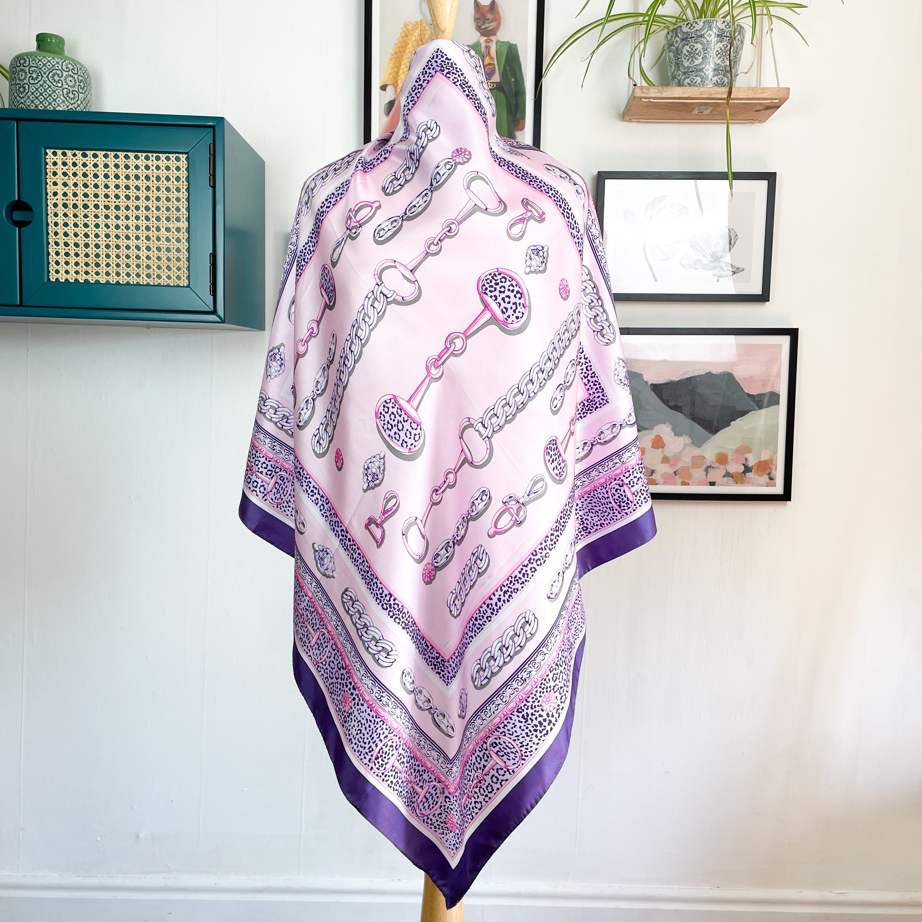 Codello Pink Chain Design Large Silk Scarf