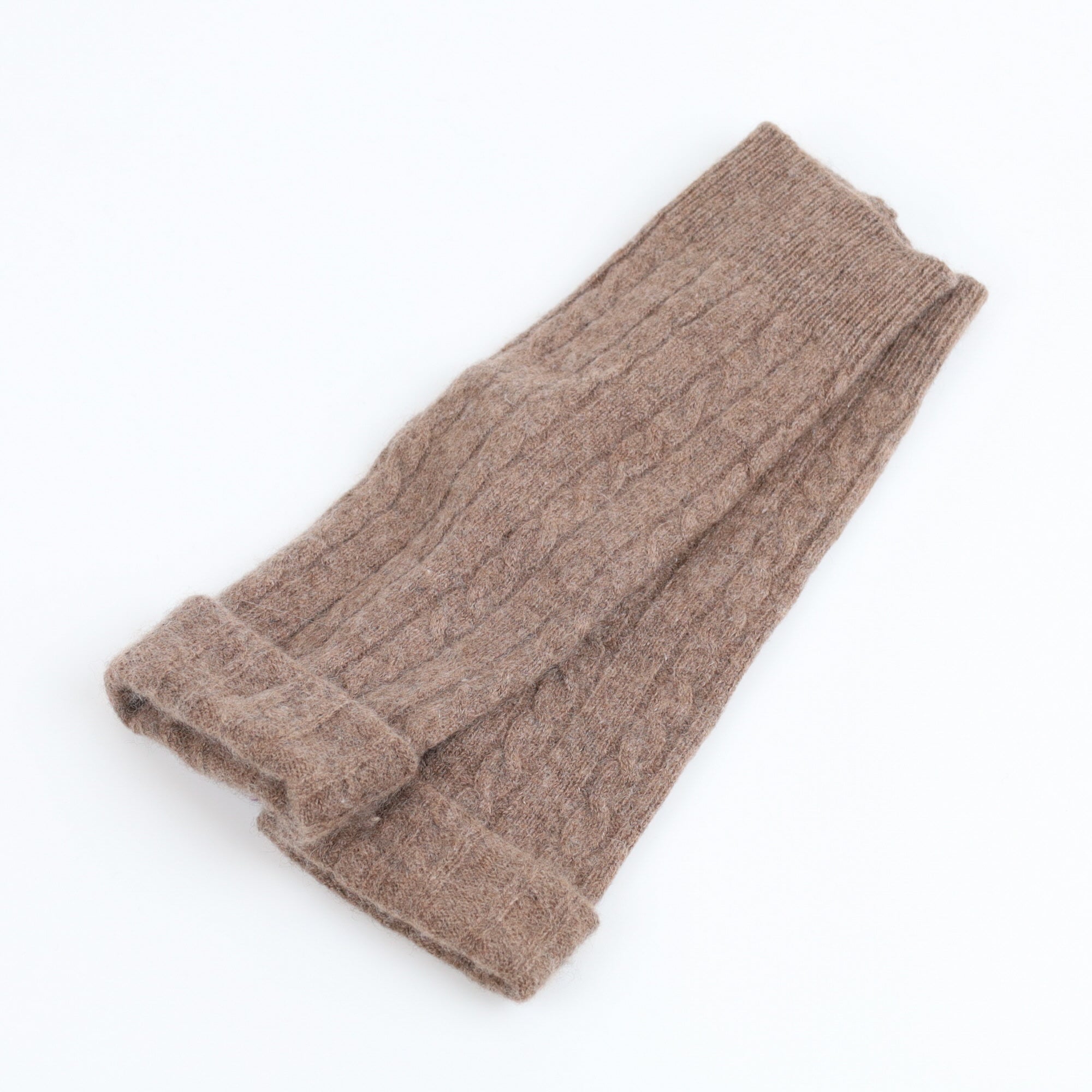 Mouse Brown Cable Fingerless Gloves