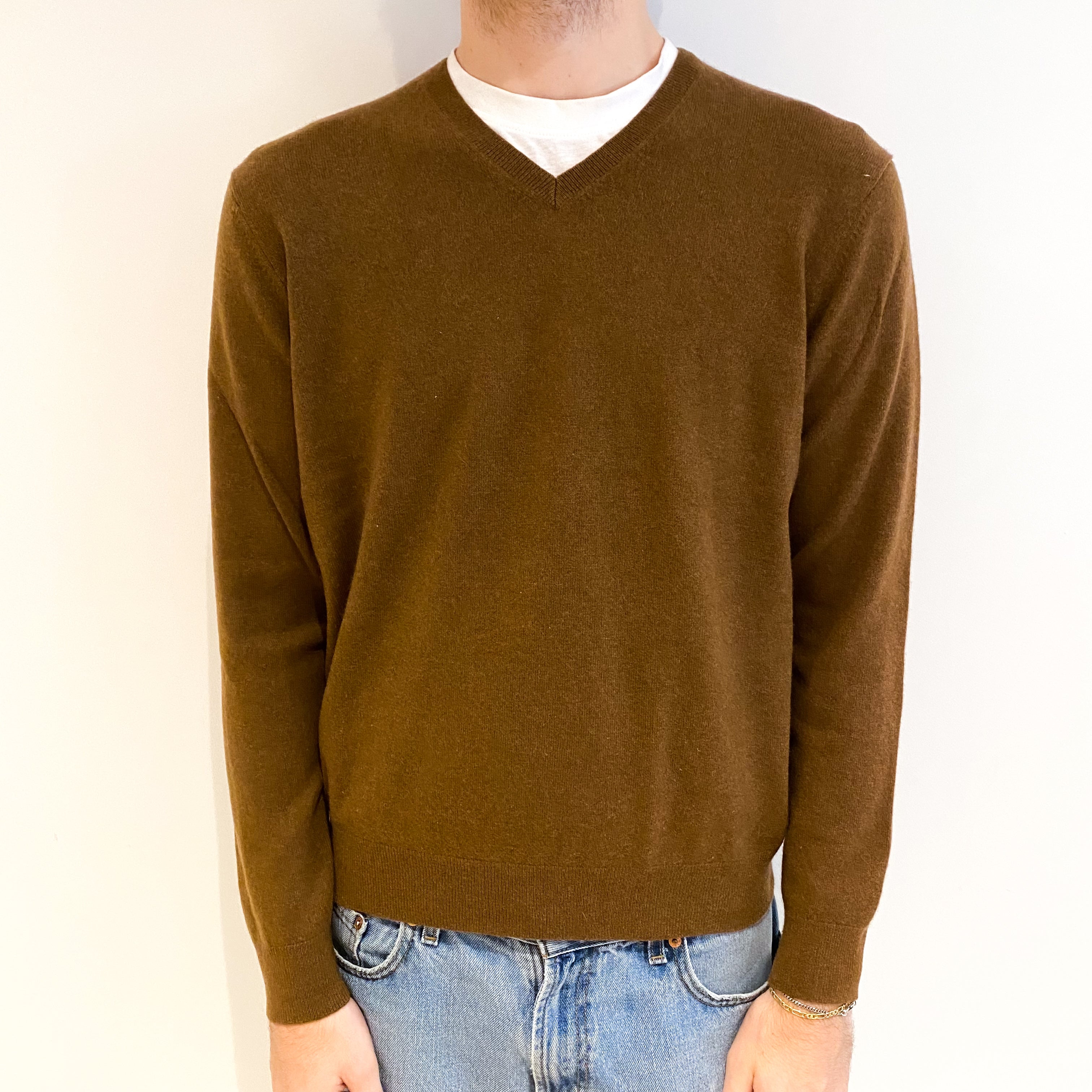 Men's Chestnut Brown Cashmere V Neck Jumper Large