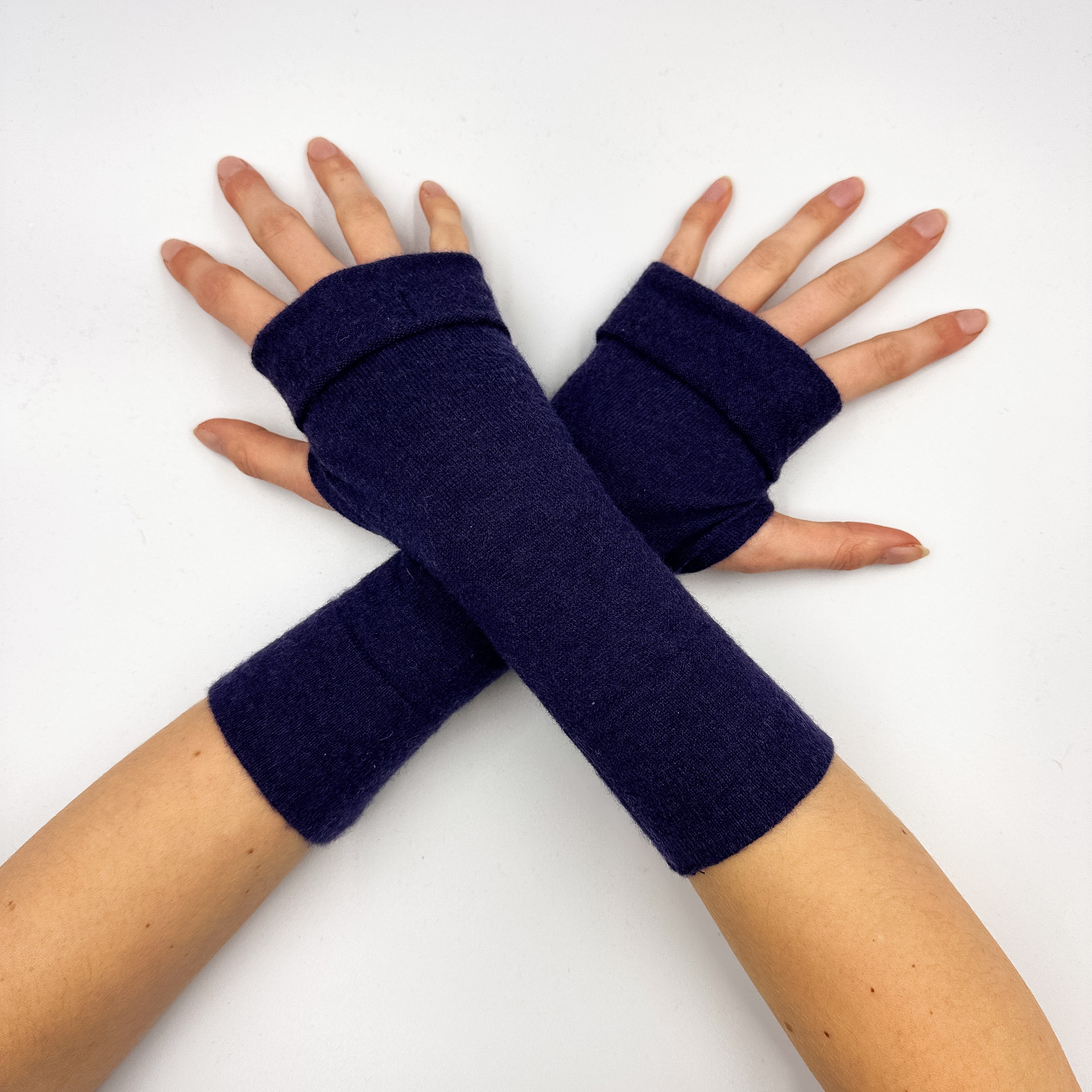 Navy Lightweight Fingerless Gloves