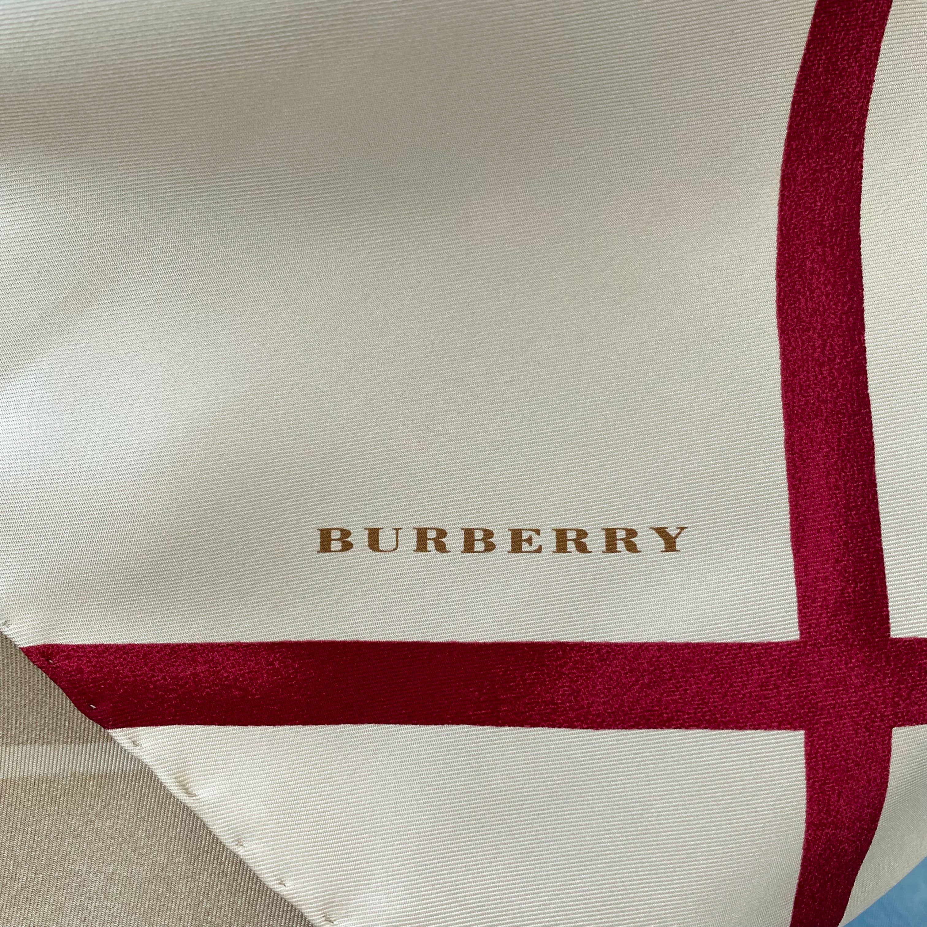 Immaculate Burberry Check Designer Silk Scarf