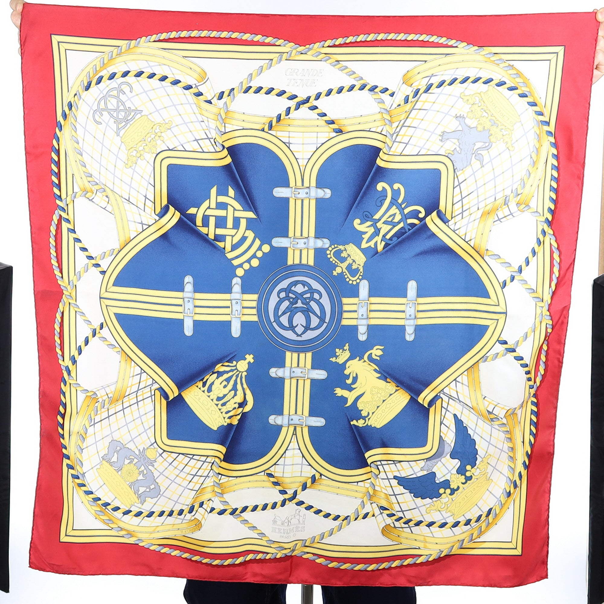 Hermès Grande Tenue Silk Scarf