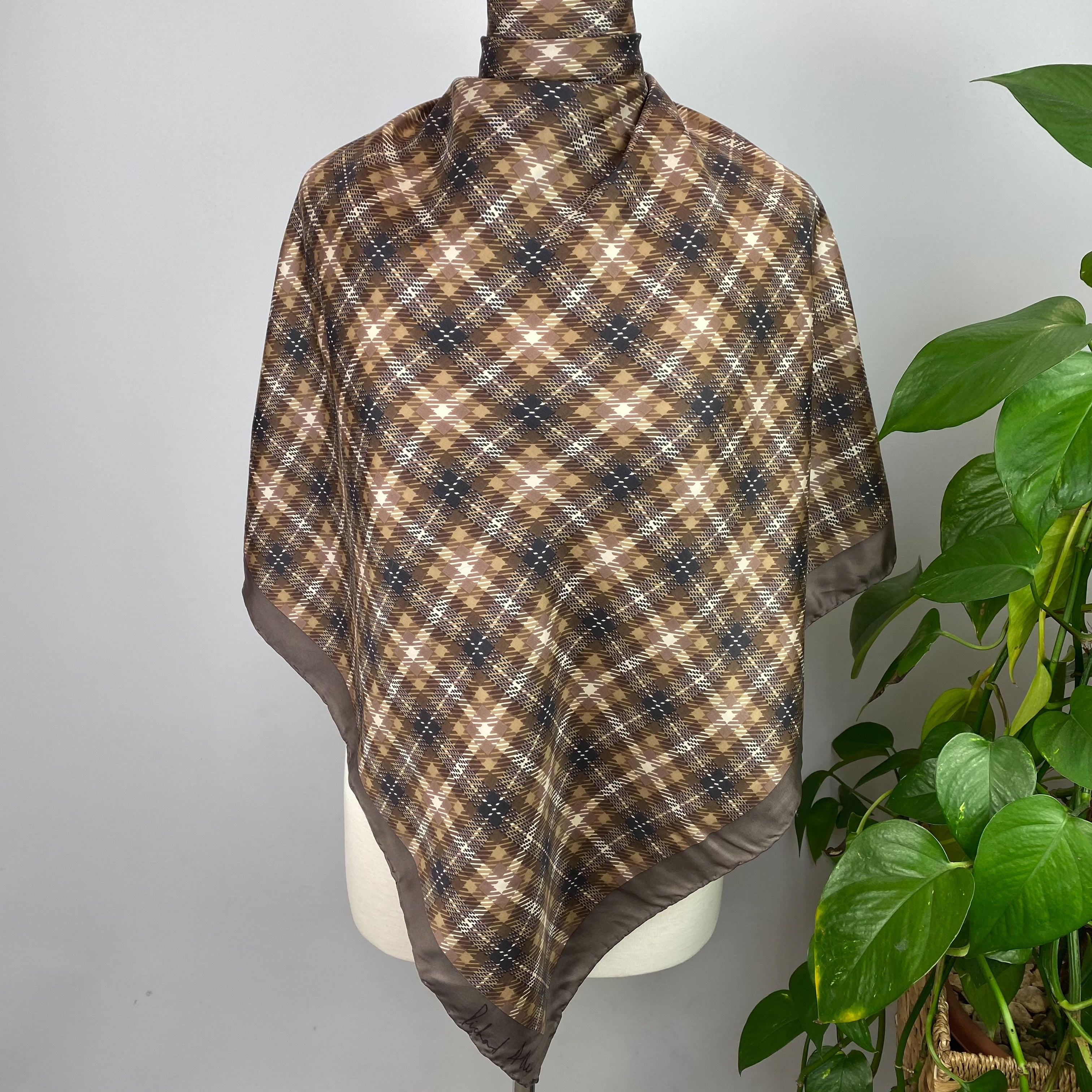 1970s Richard Allan Plaid Pattern Vintage Silk Scarf