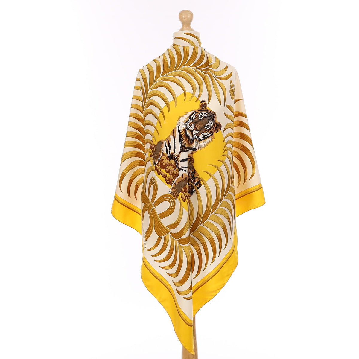 Hermès Tigre Royal Silk Scarf