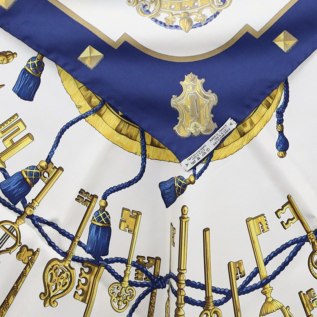Pristine Boxed Hermès Les Clefs Silk Scarf