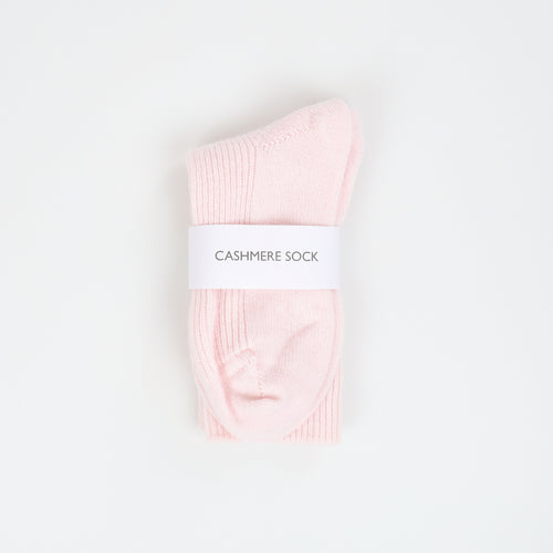 Brand New Scottish Powder Pink Ladies Cashmere Bed Socks
