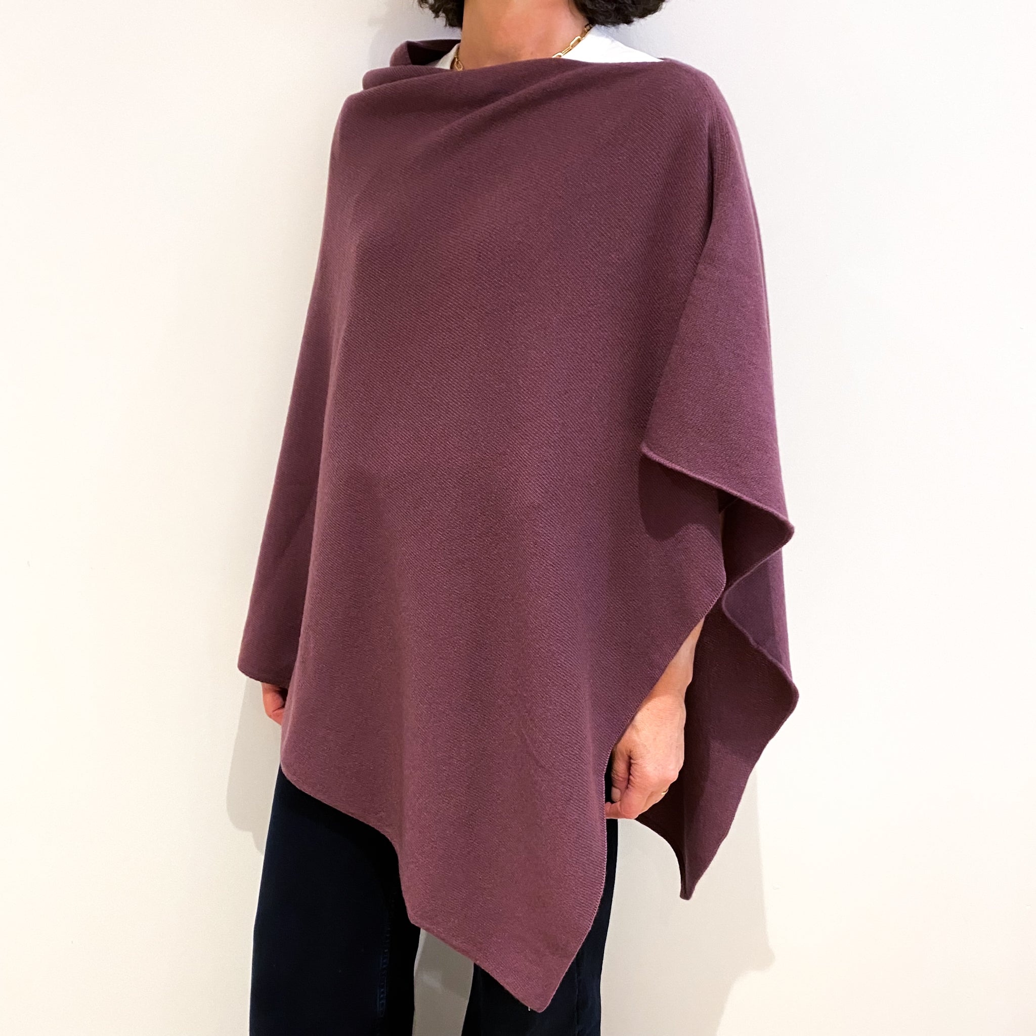 Brand New Scottish Deep Heather Purple Cashmere Poncho One Size