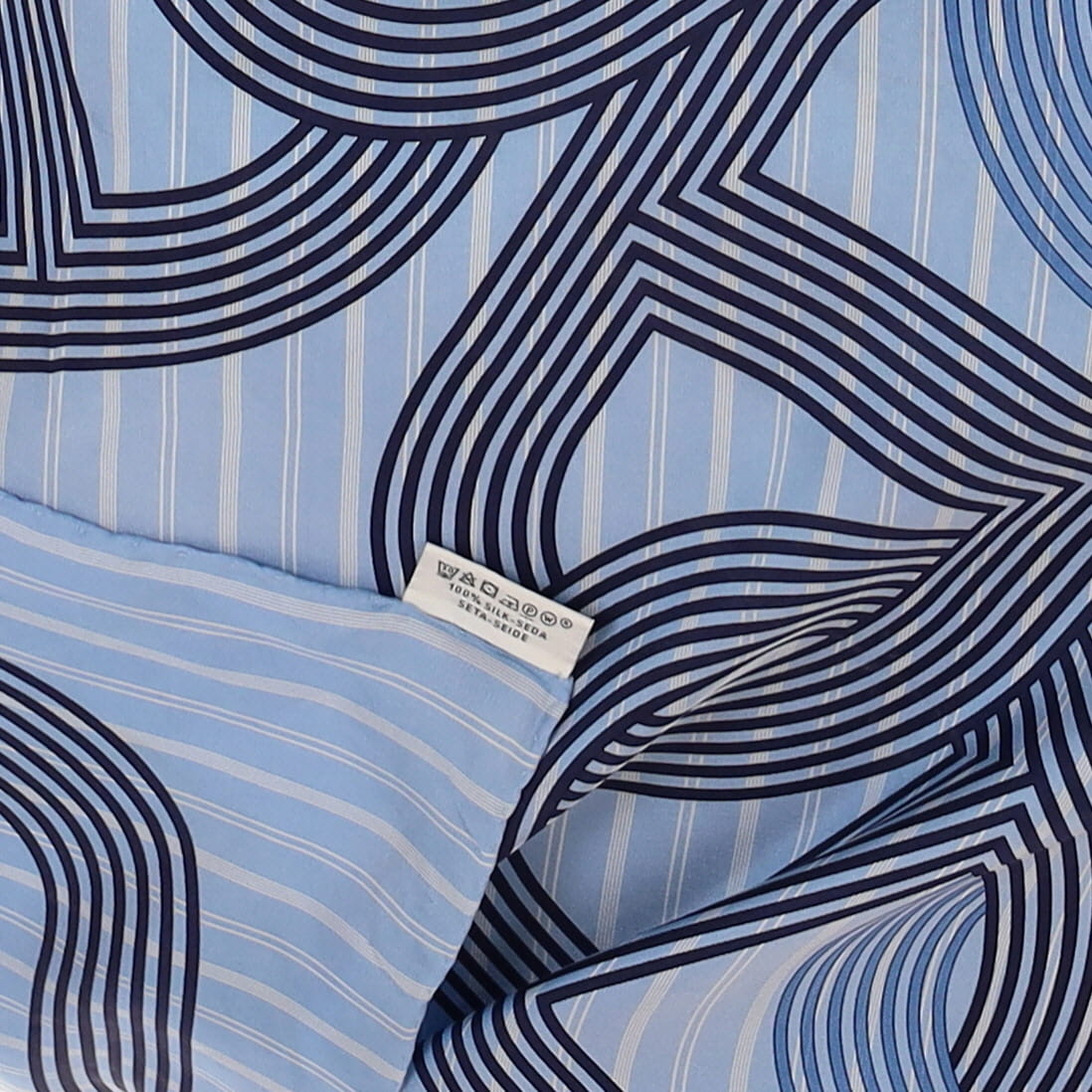Hermès Circuit 24 Faubourg Silk Scarf
