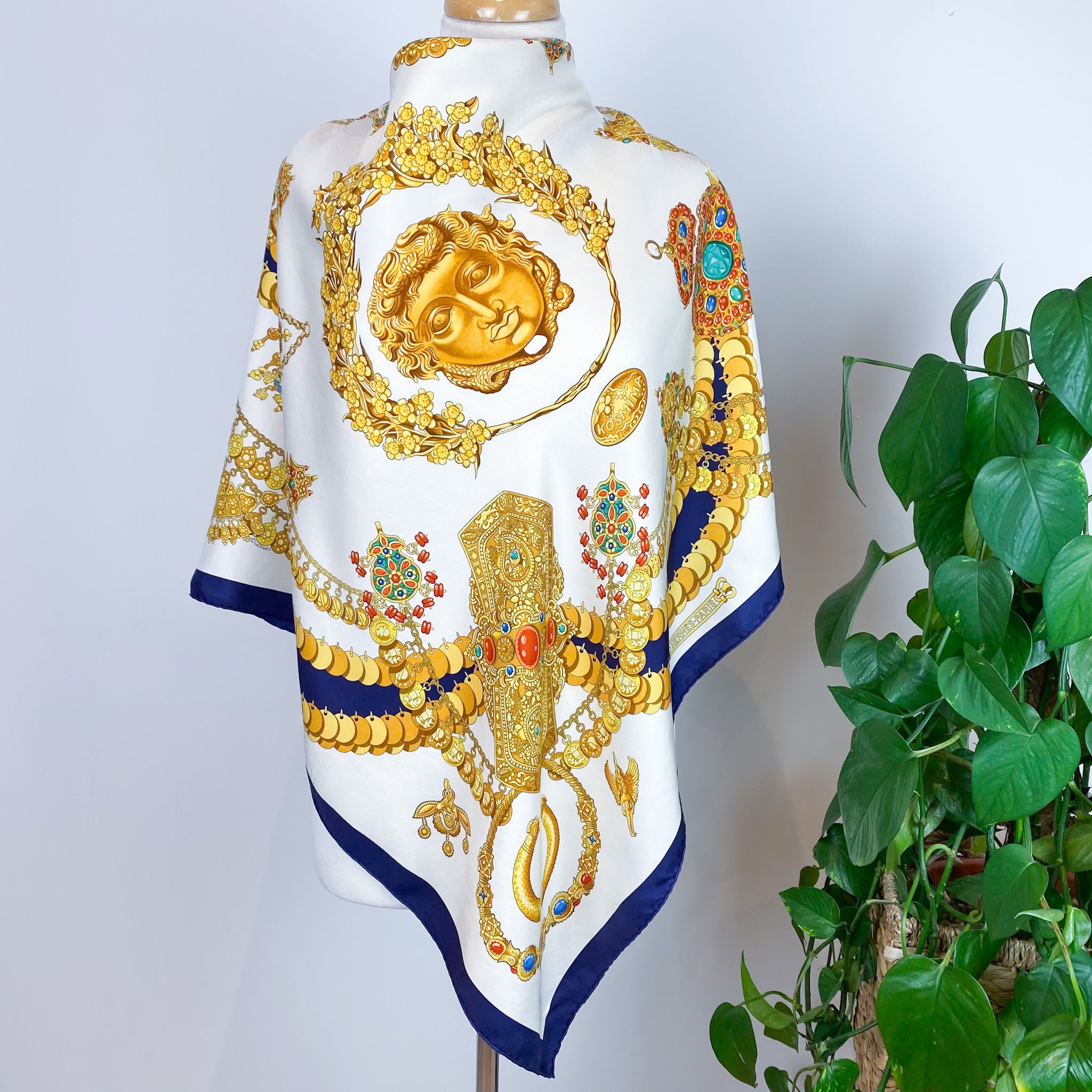 Boxed Hermes Kosmima Vintage Silk Scarf