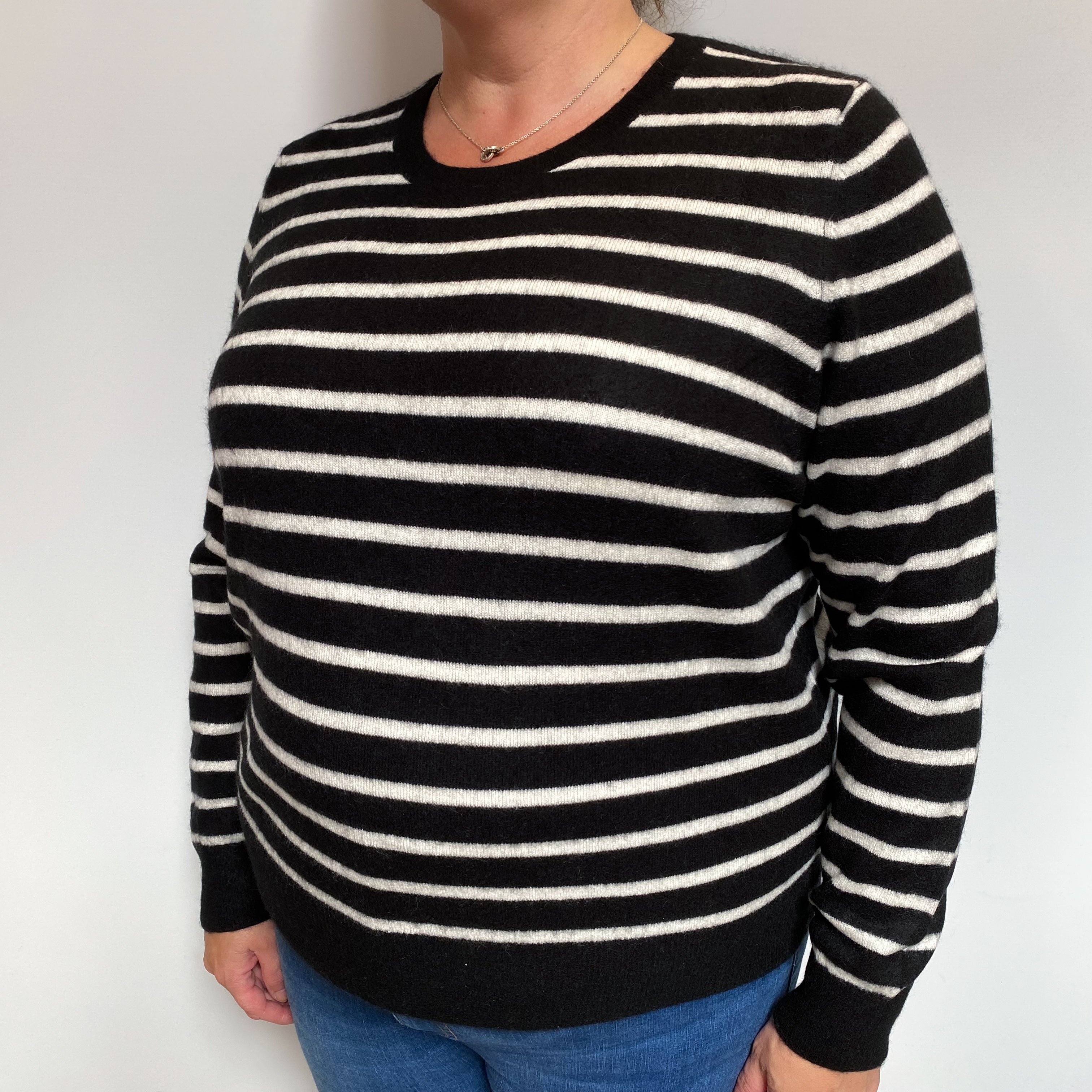 Black White Stripe Cashmere Crew Neck Jumper Extra Large