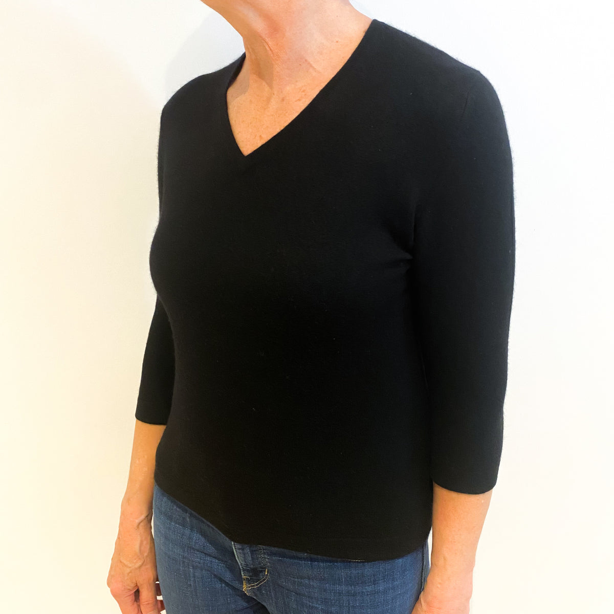 Black Cashmere V Neck 3/4 Sleeved Jumper Medium