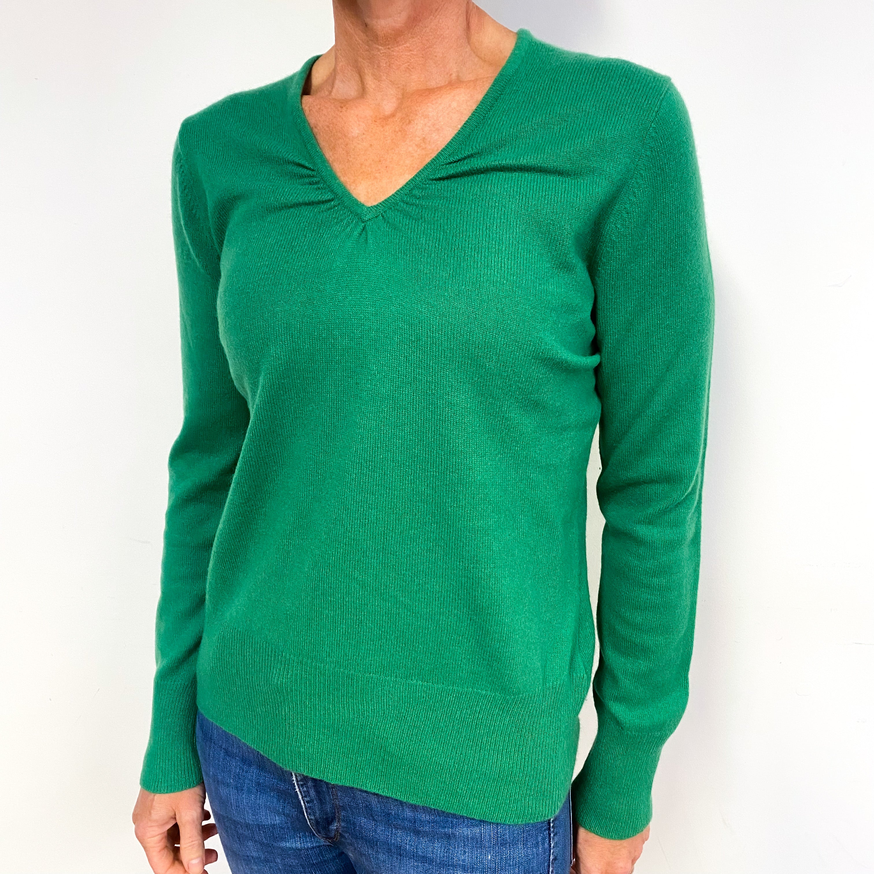 Shamrock Green Pleated Neckline Cashmere V-Neck Jumper Medium