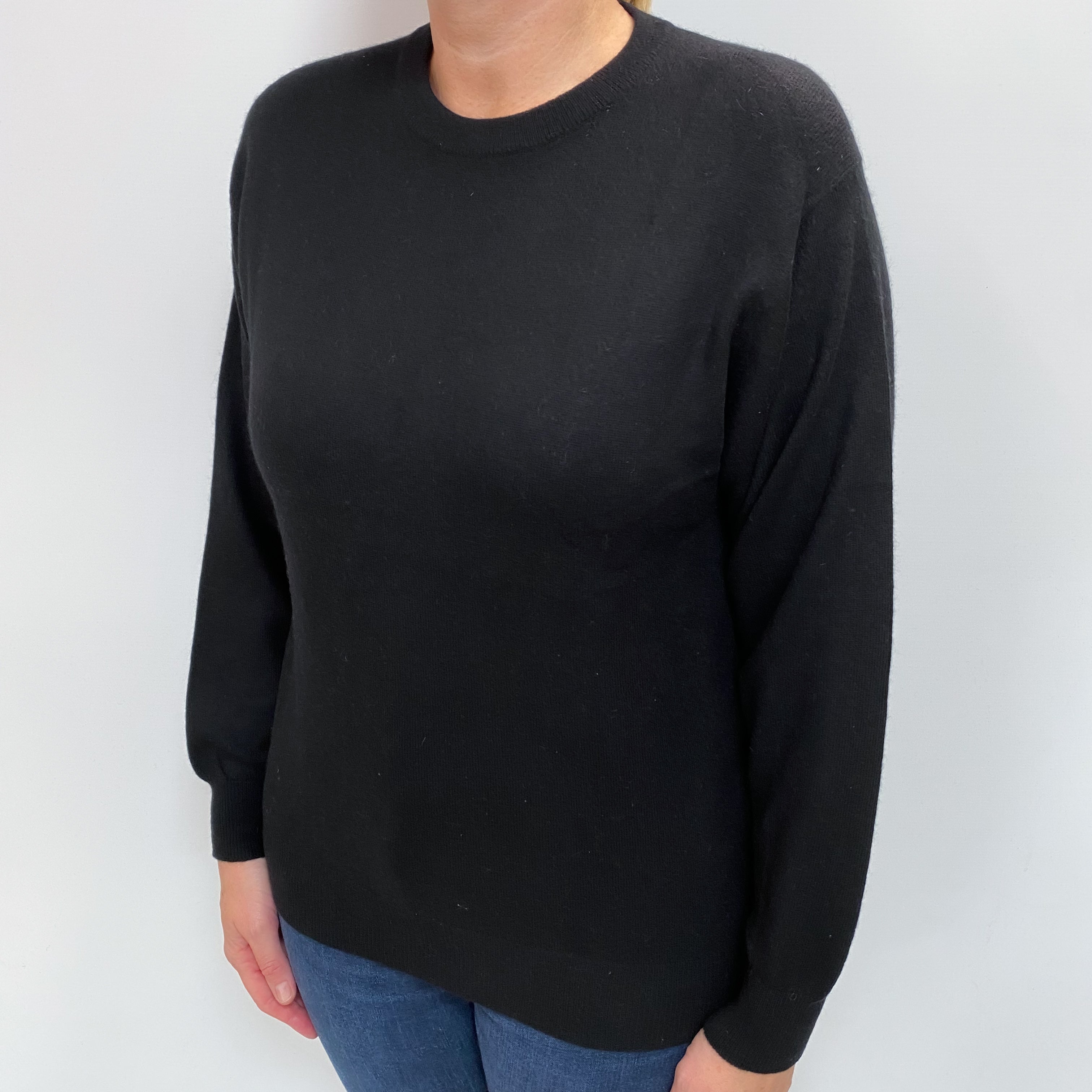 Black Cashmere Crew Neck Jumper Large