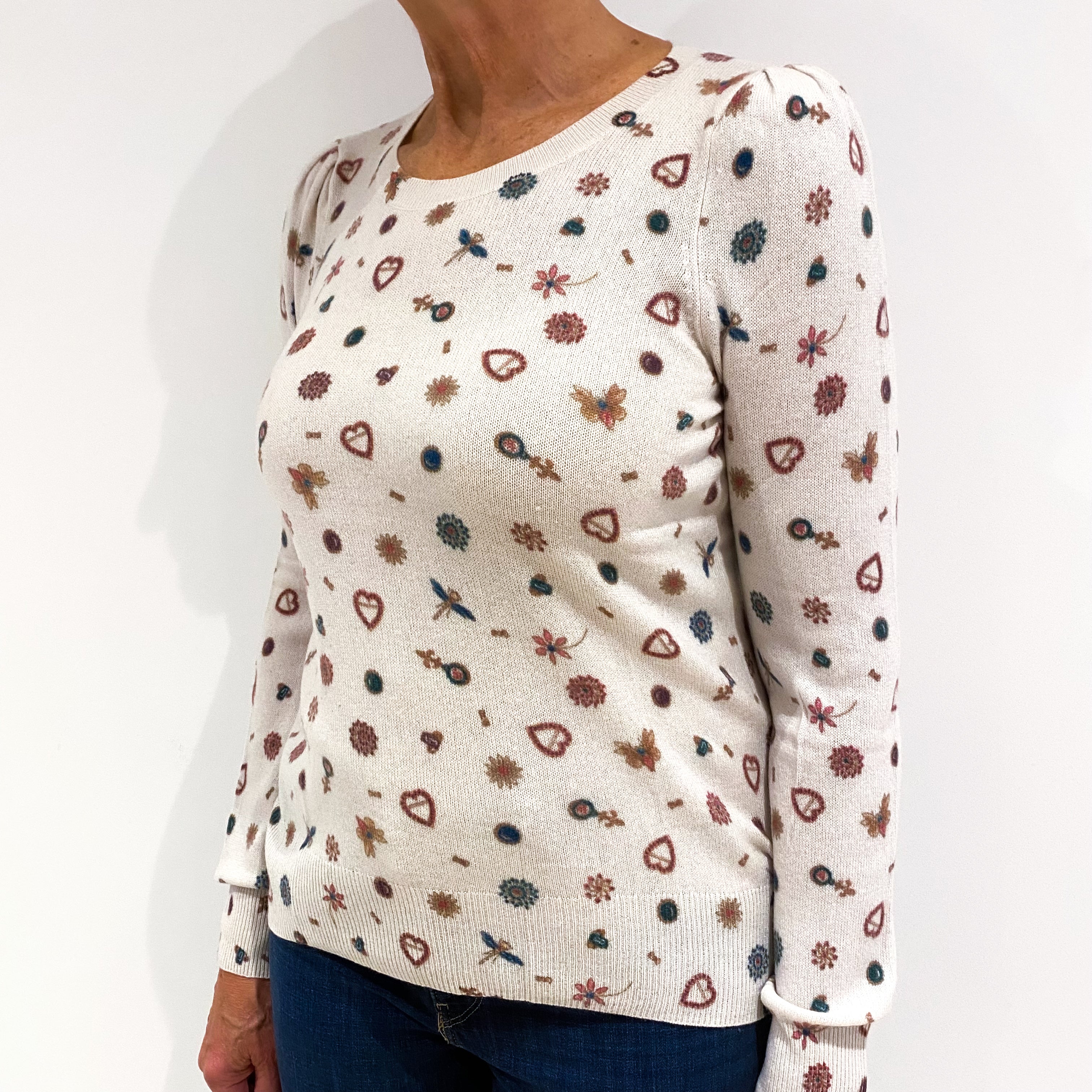 Cream Patterned Cashmere Crew Neck Jumper Medium
