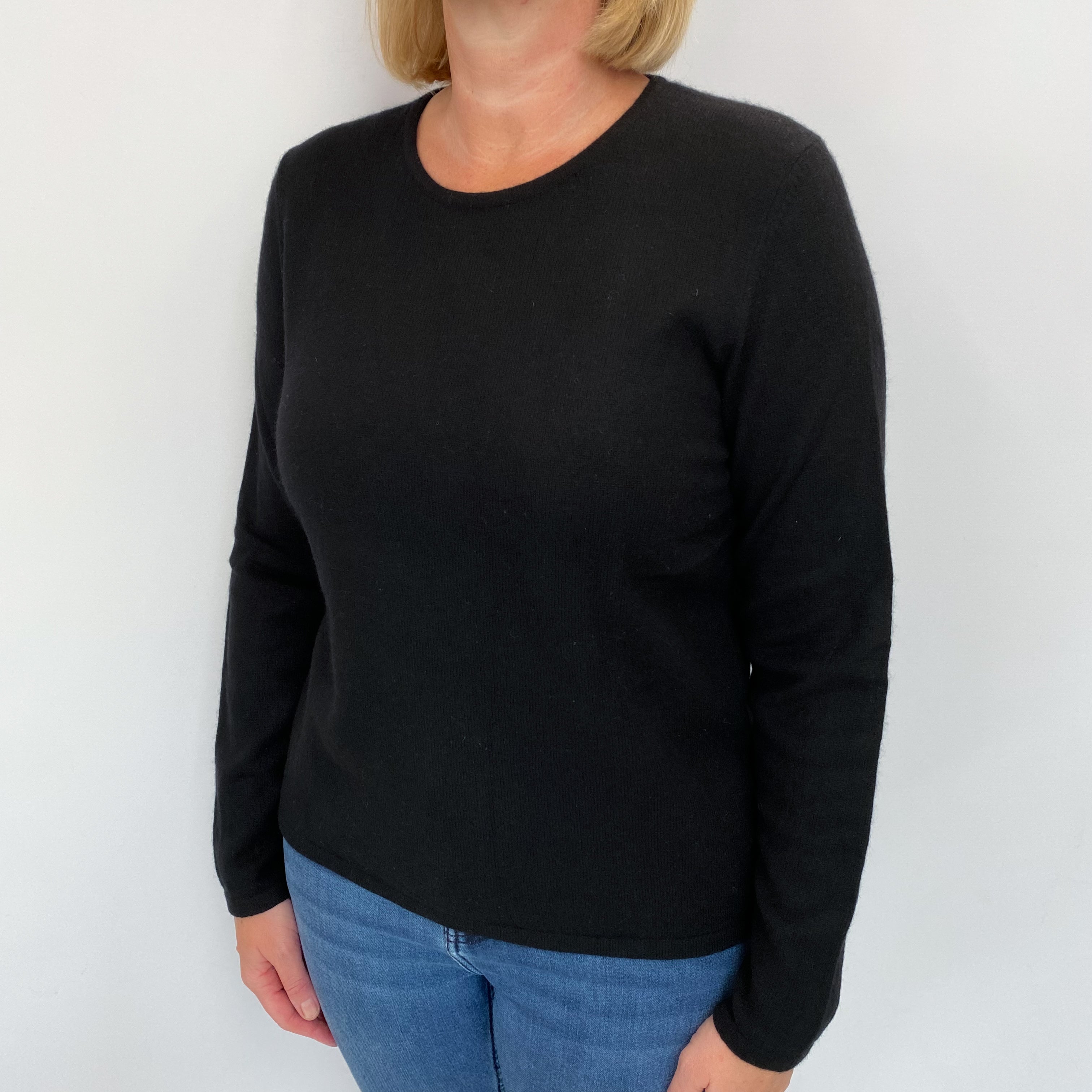 Black Cashmere Crew Neck Jumper Large