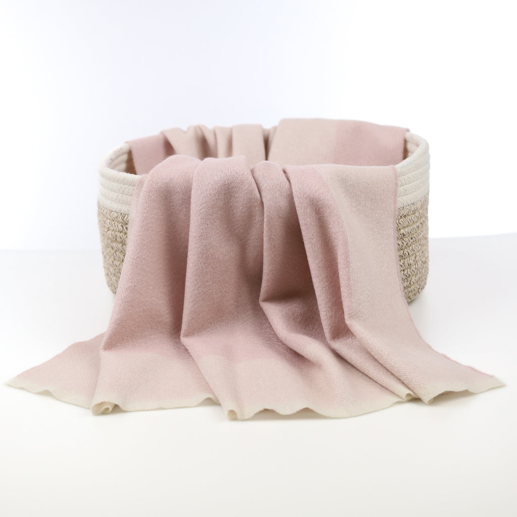 Brand New Scottish Alex Begg Baby Pink Cashmere Woven Baby Blanket