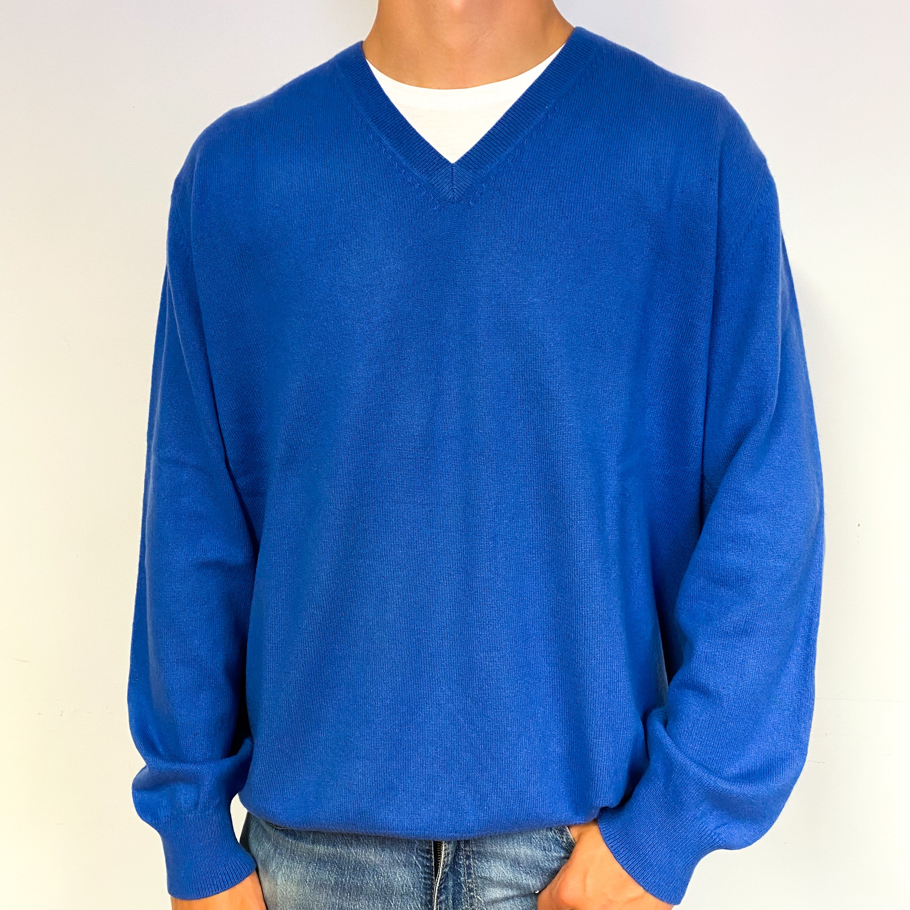 Men's Tanzanite Blue Cashmere V-Neck Jumper Extra Extra Large