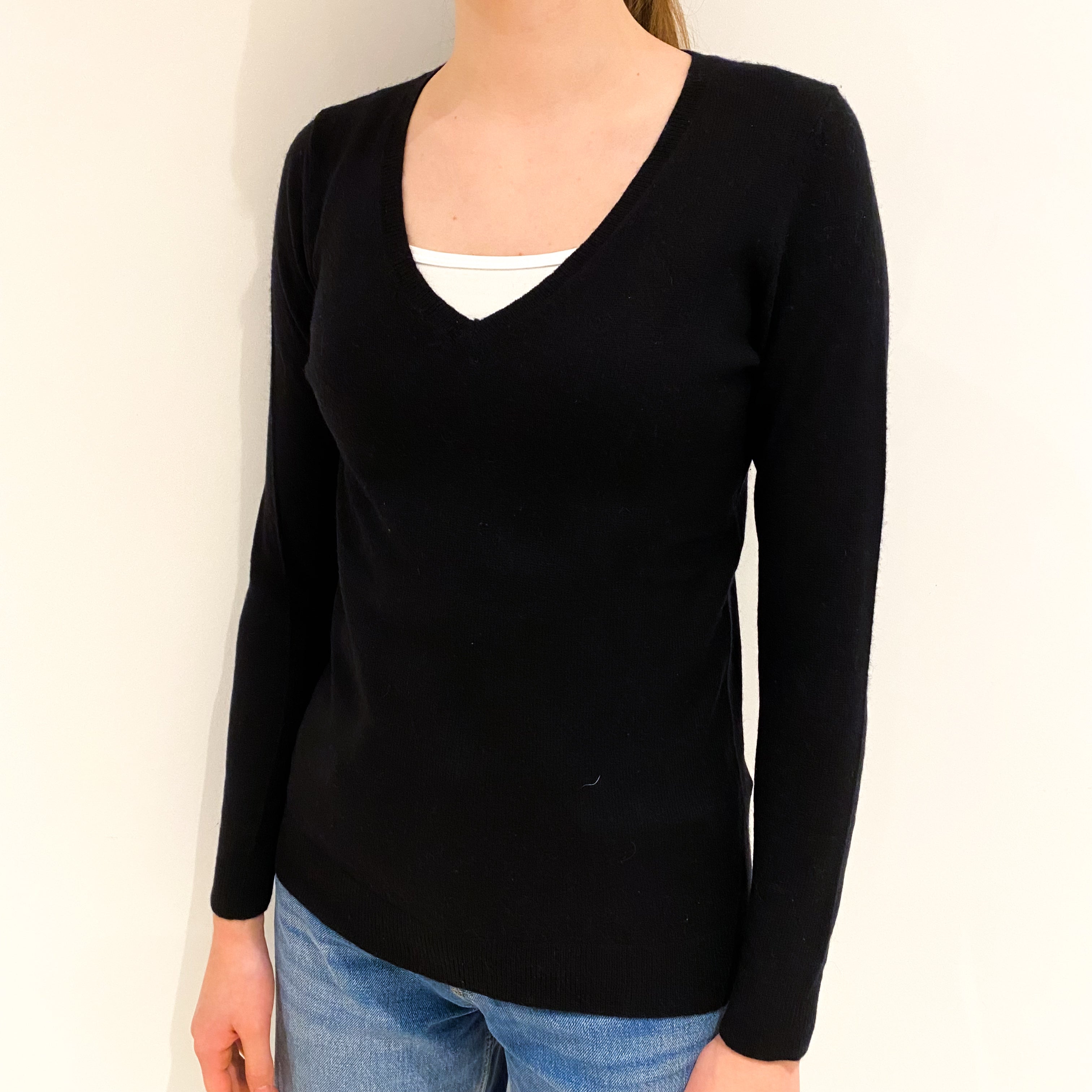 Black Cashmere V-Neck Jumper Extra Small