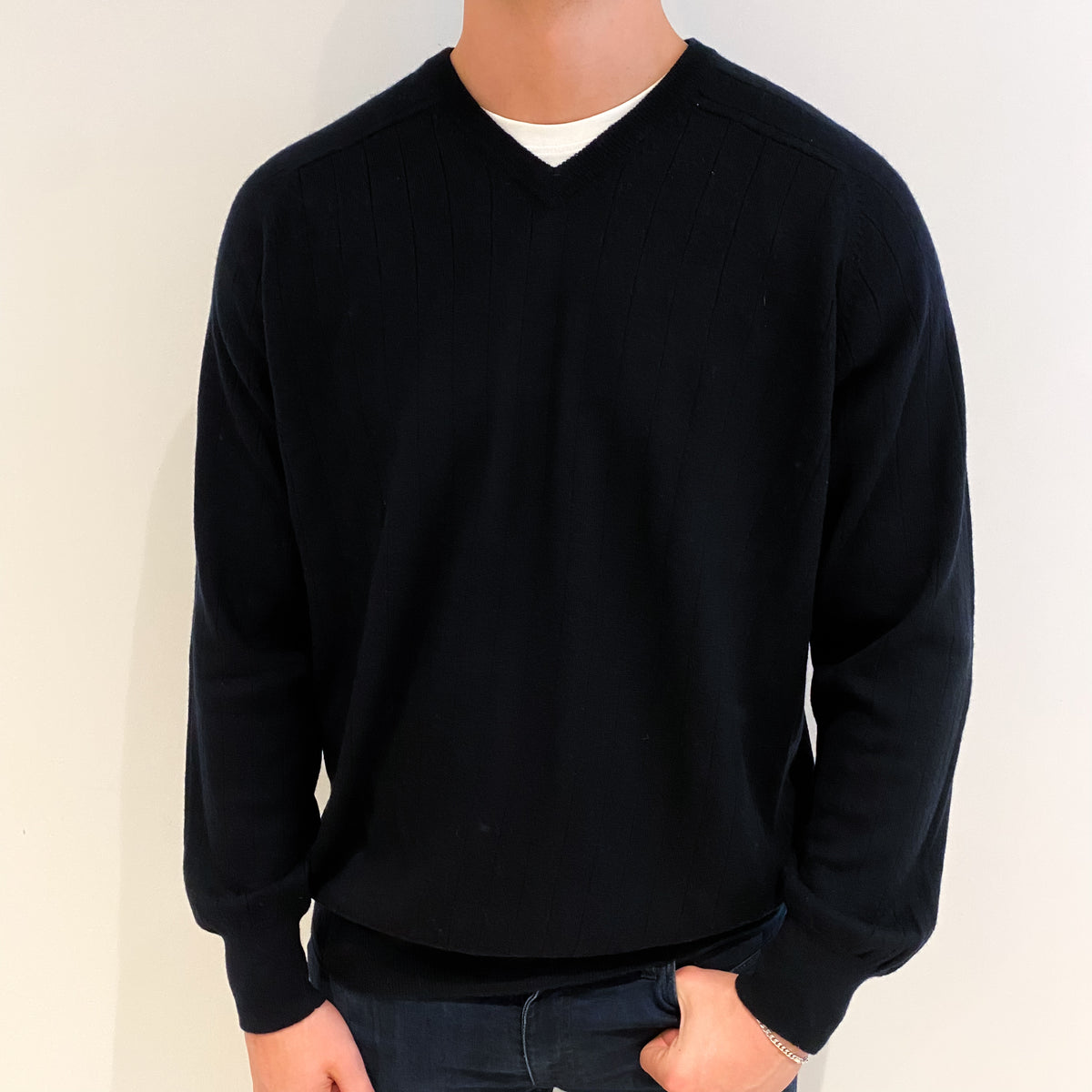 Men's Black Cashmere V Neck Jumper XXL