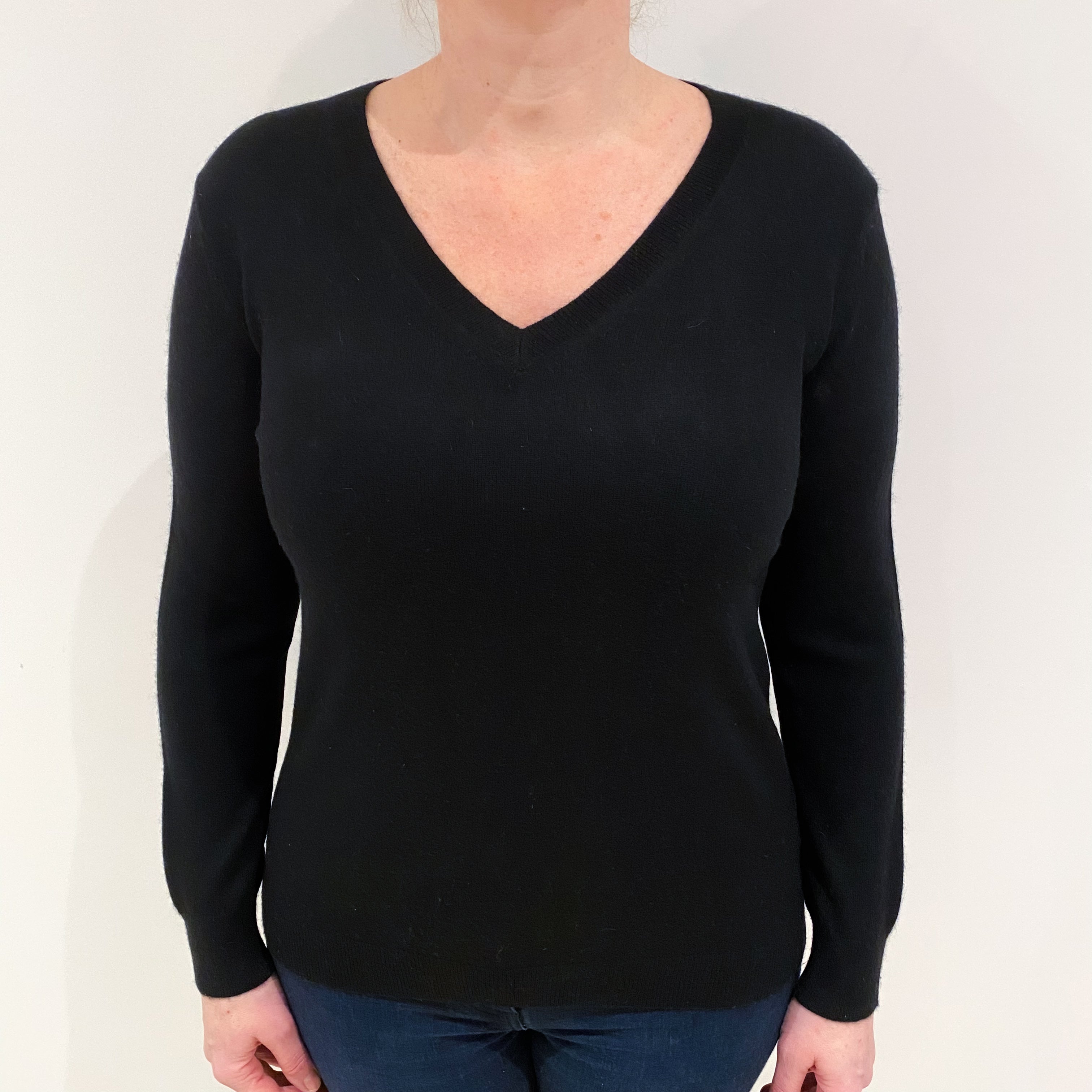 Black Cashmere V Neck Jumper Large