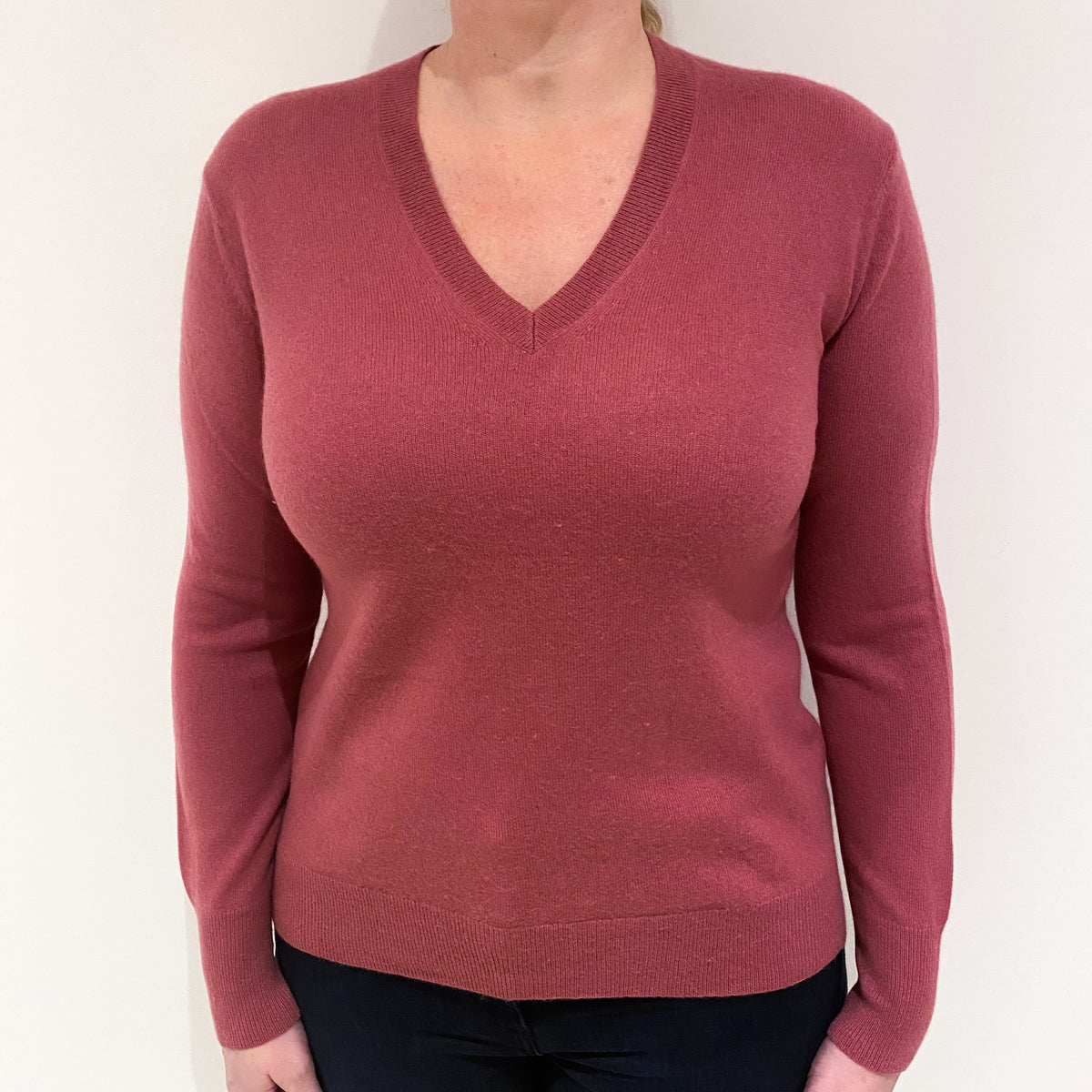 Dusky Pink Cashmere V Neck Jumper Large