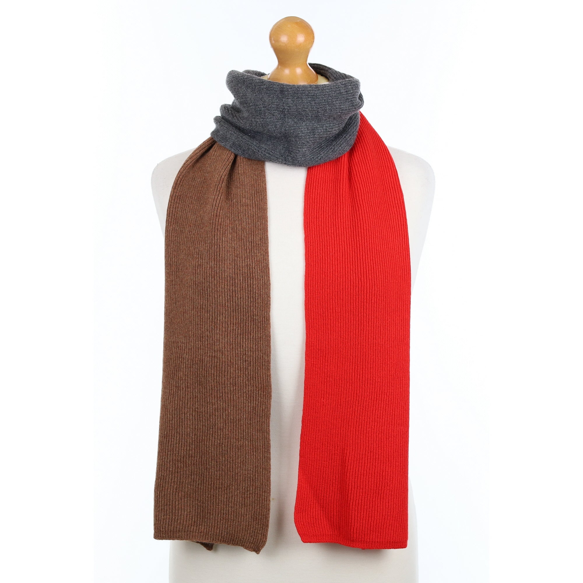 Brand New Scottish Chestnut Vermillion & Grey Cashmere Ribbed Scarf