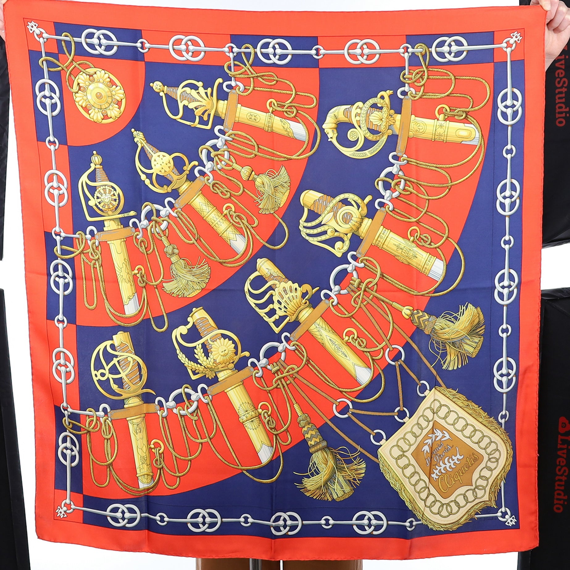 Hermès Cliquetis Silk Scarf