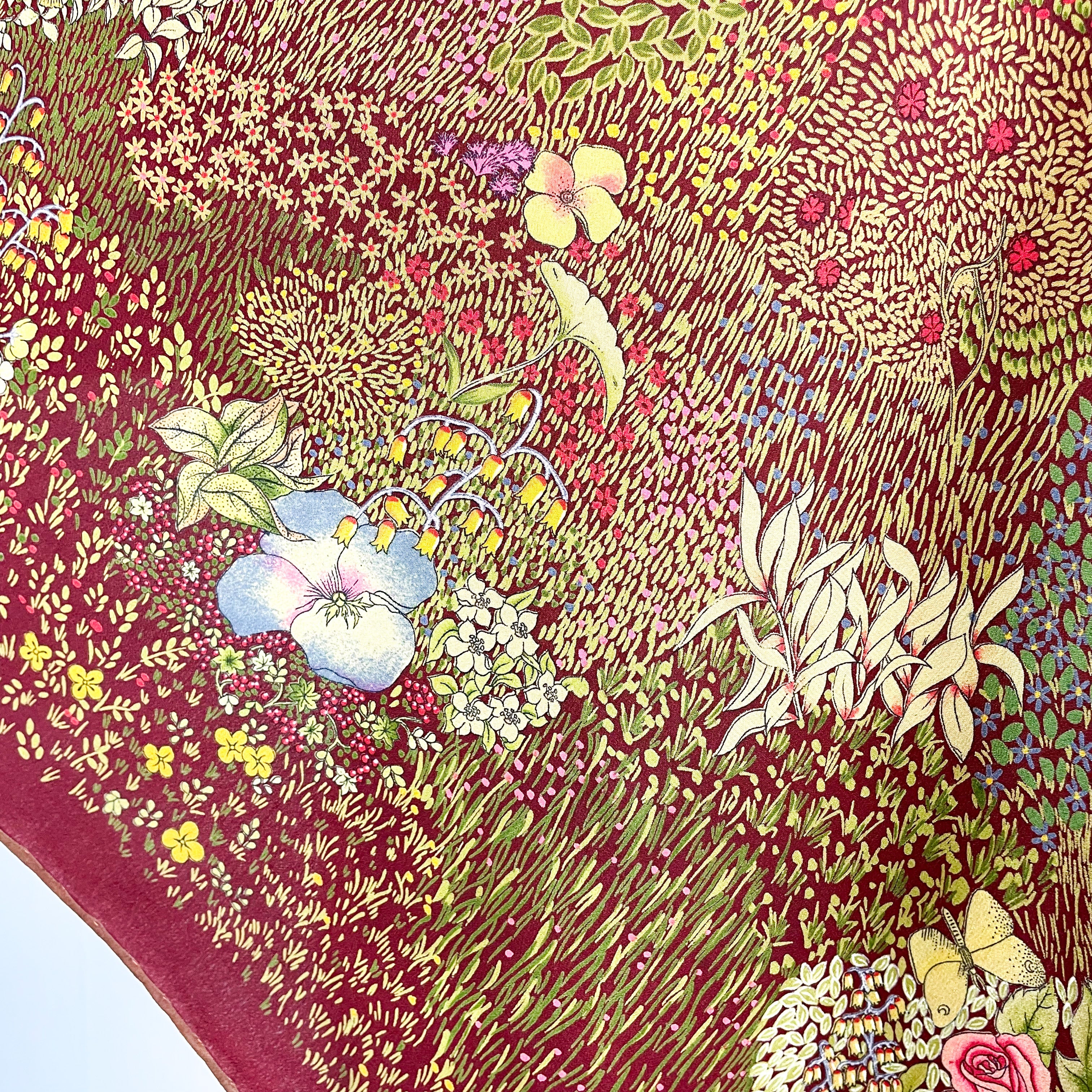 1970s Gucci Designer Vintage Silk Scarf