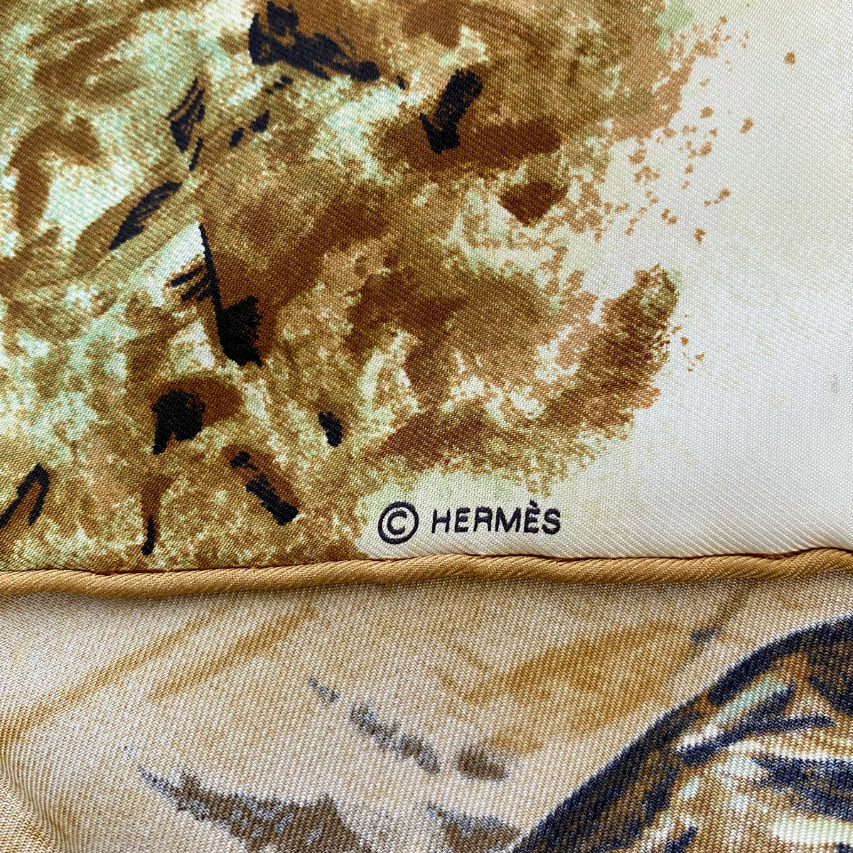 Brand New Hermès Boxed Tigre Du Bengale Silk Scarf
