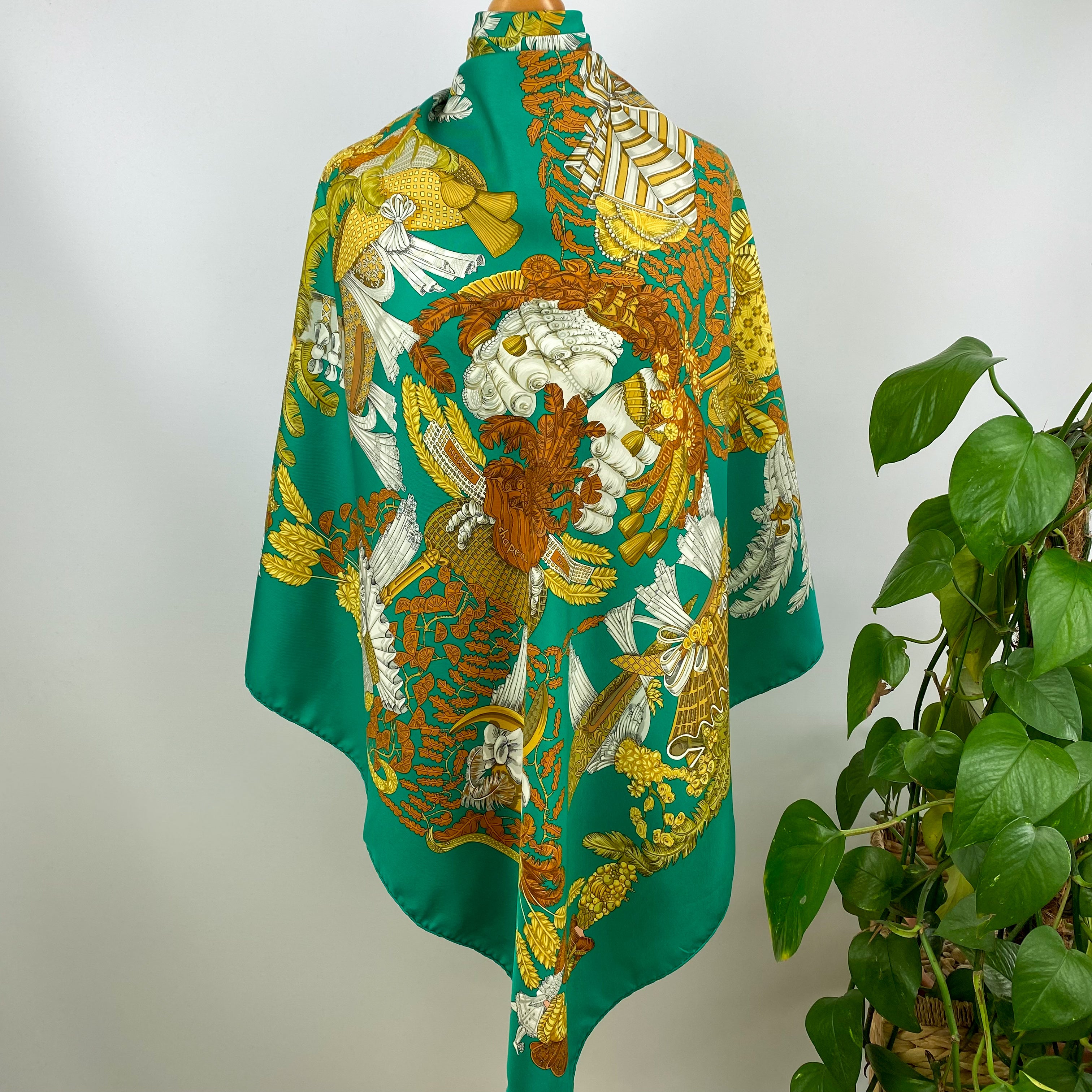Hermès Chapeau! Designer Silk Scarf