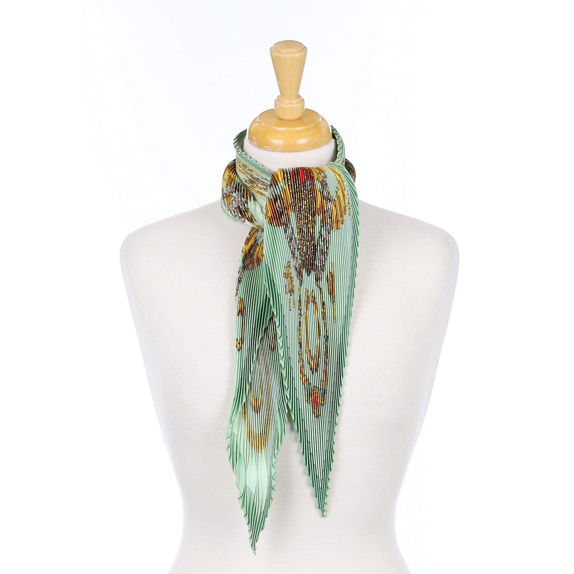 Boxed Hermès Kosmima Plissé Silk Scarf