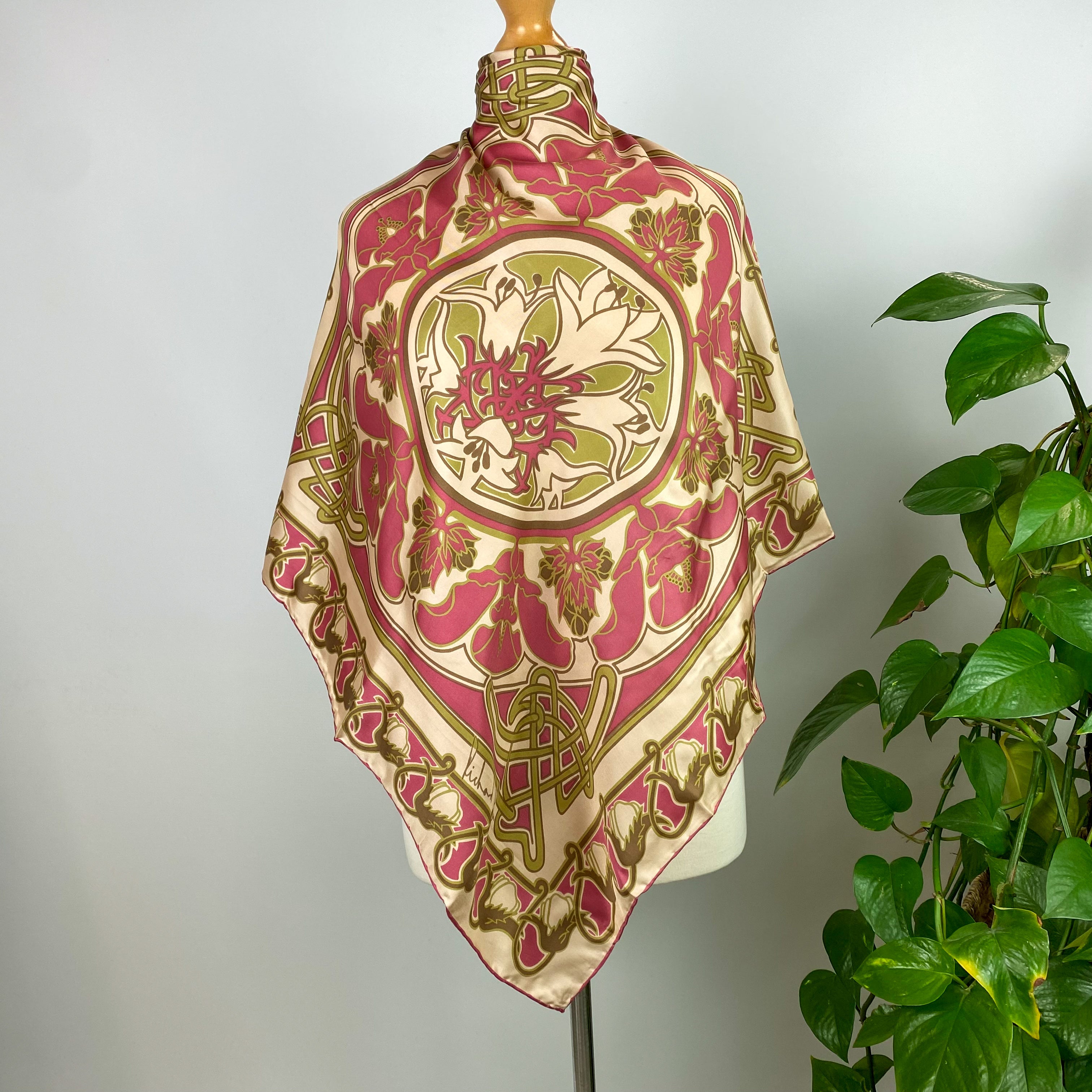 1970’s Richard Allan Silk Scarf