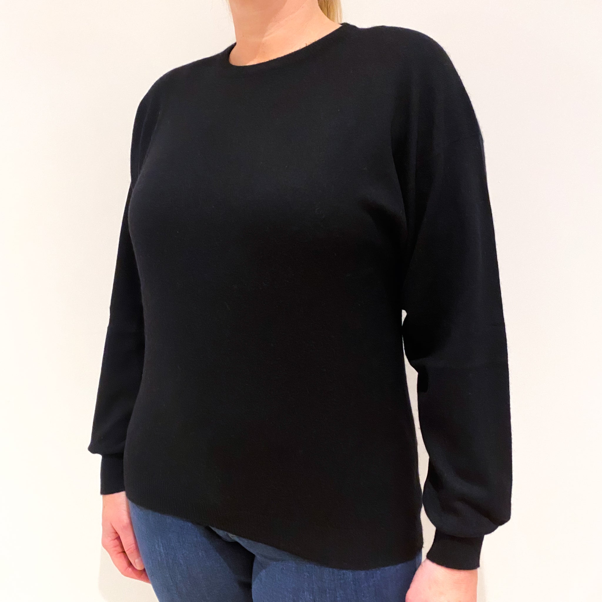 Black Cashmere Crew Neck Jumper Large