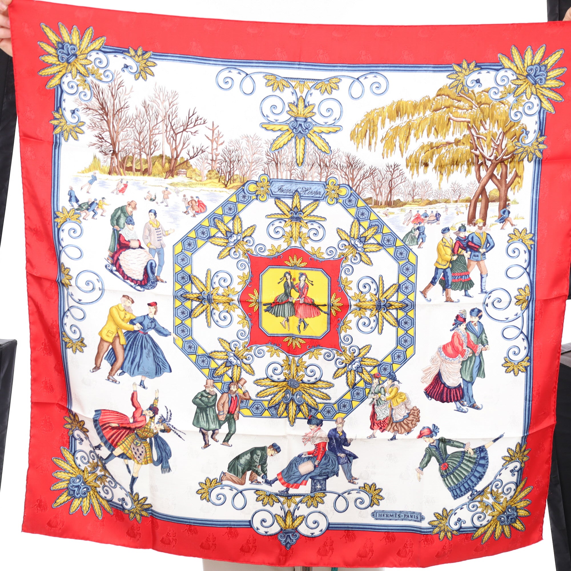 Brand New Boxed Hermès Joies D’hiver Silk Scarf Rare
