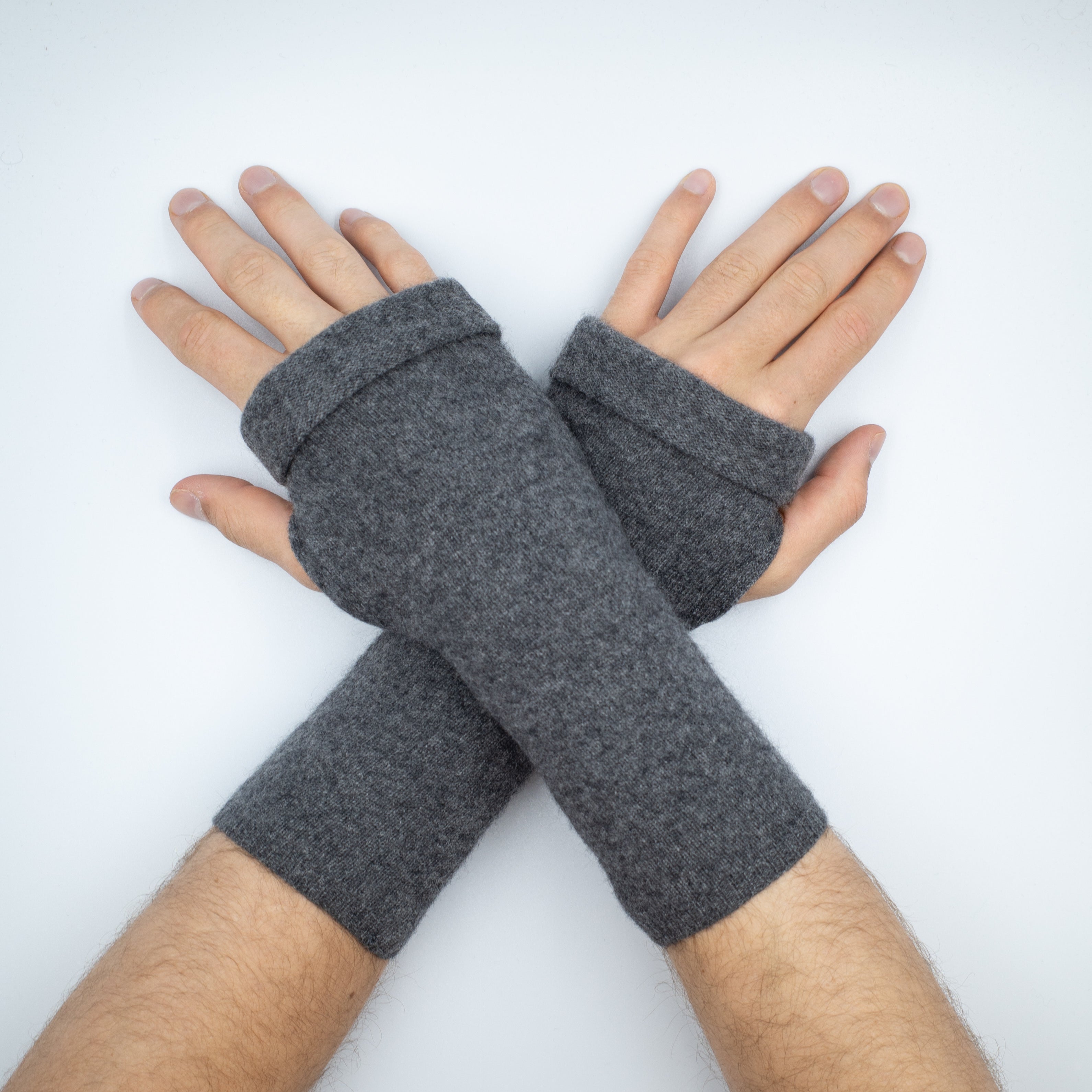 Men’s Slate Grey Fingerless Gloves